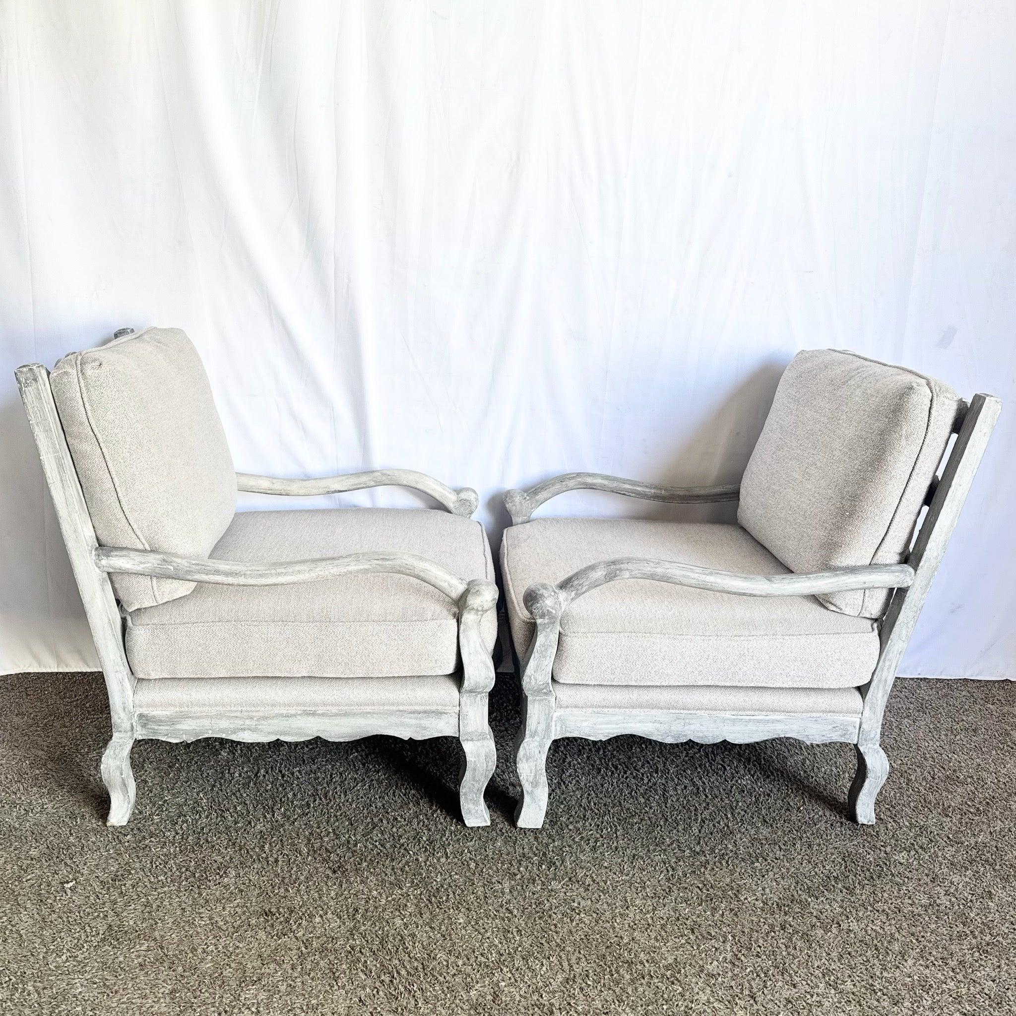 Poltroncine rustiche d'epoca in legno argentato - Una coppia in vendita 1