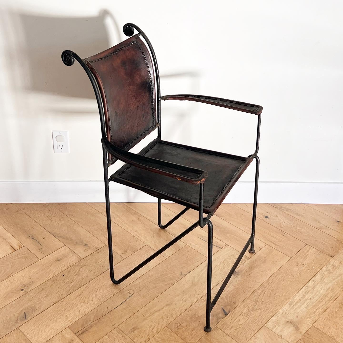 Spanish Colonial Vintage rustic Spanish gothic leather and wrought iron chairs, 20th century 