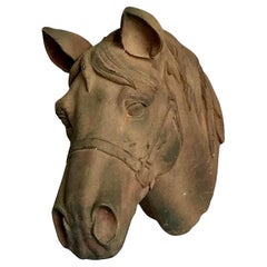 Testa di cavallo rustica in terracotta vintage
