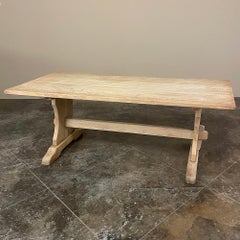 Rustikaler Trestle-Tisch aus gestreifter Eiche, Vintage