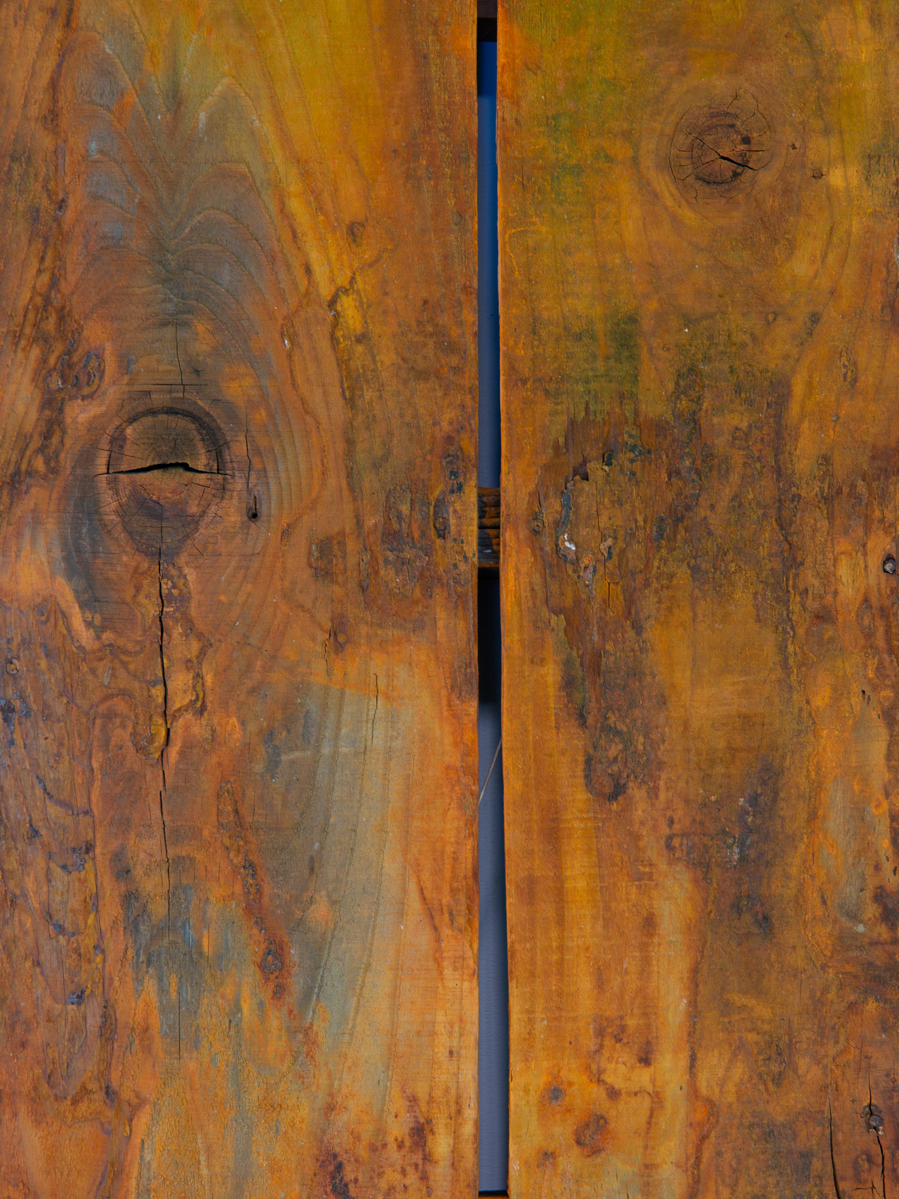 decoración de pared/armario vintage de madera oxidada y cobre patinado. pieza de arte wabi sabi en venta 8