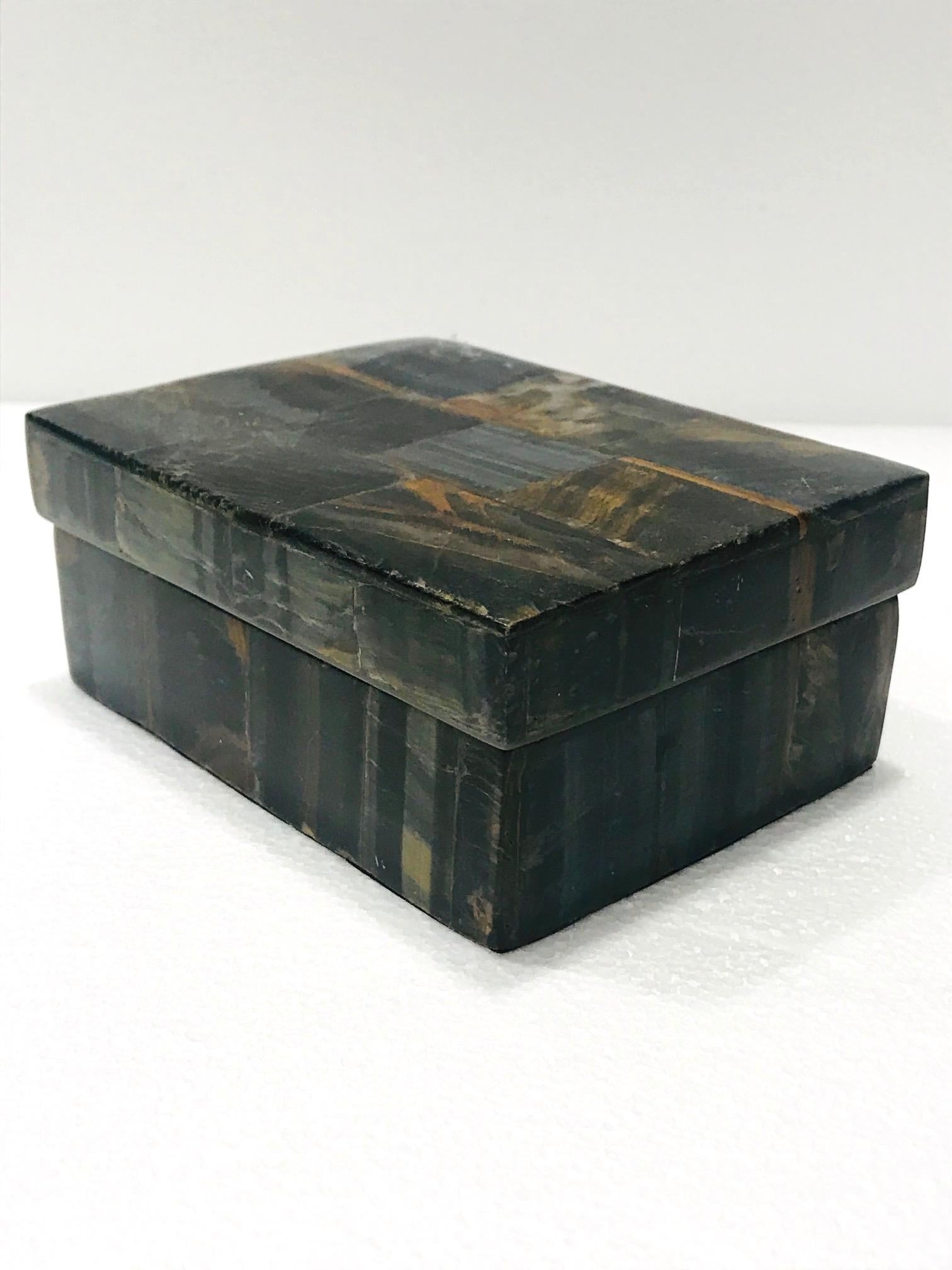 Vintage R&Y Augousti Decorative Box in Tessellated Tiger Eye Stone, circa 2005 In Excellent Condition In Fort Lauderdale, FL