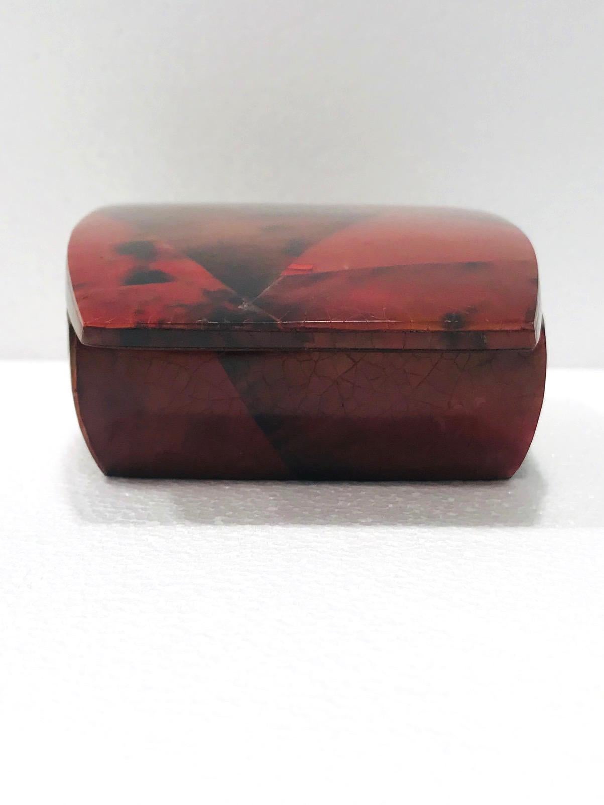 Vintage R&Y Augousti Trinket Box in Mosaic Red and Black Pen-Shell, circa 2000 2