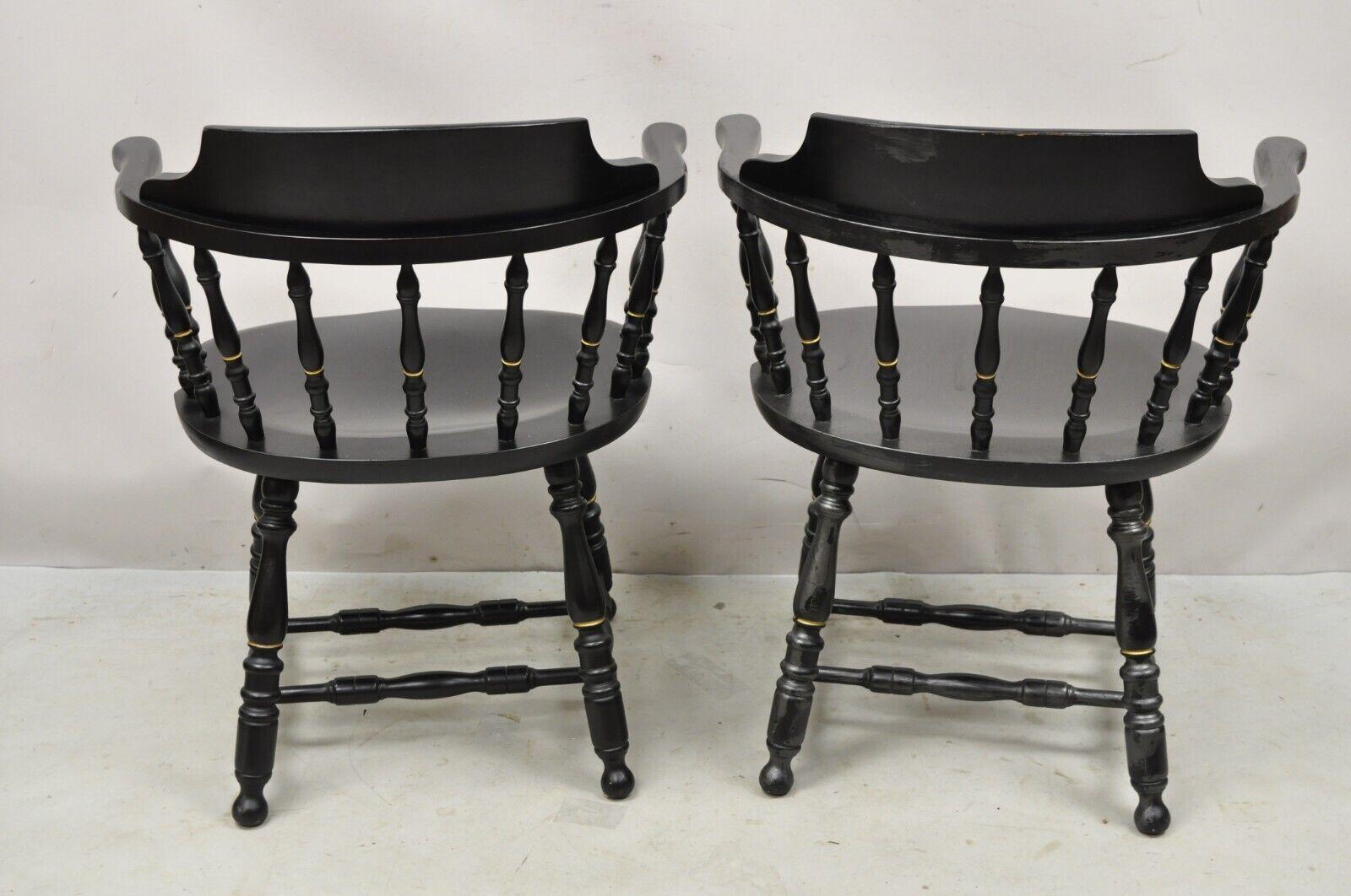 Vintage S. Bent and Bros Black Painted Eagle Colonial Style Pub Chairs, a Pair (Paire de chaises de pub S. Bent & Bros) en vente 6