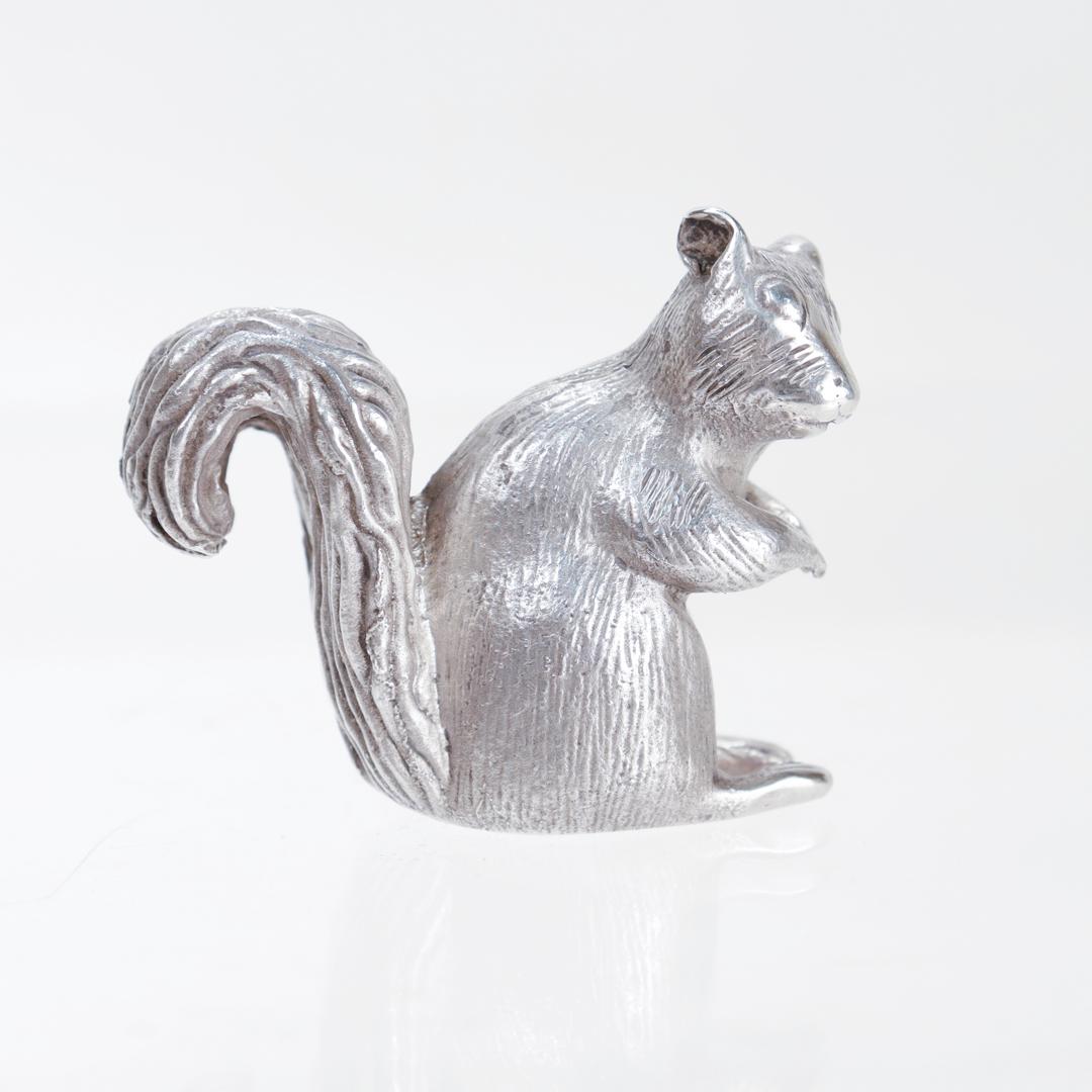 Vintage S. Kirk & Son Sterling Silver Miniature Squirrel Figurine In Good Condition For Sale In Philadelphia, PA