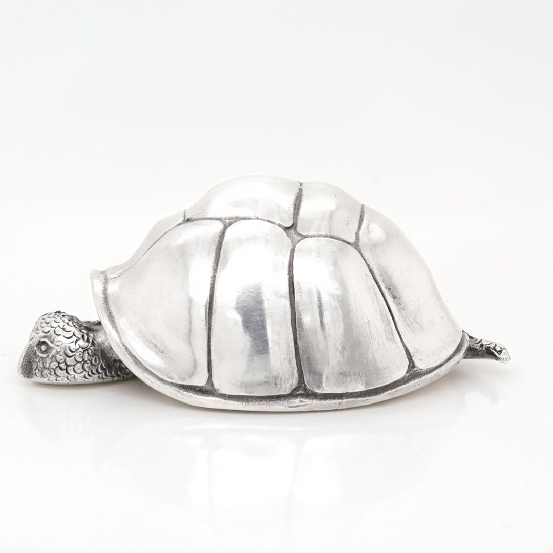 Vintage S. Kirk & Son Sterling Silver Miniature Tortoise or Turtle Figurine In Good Condition For Sale In Philadelphia, PA
