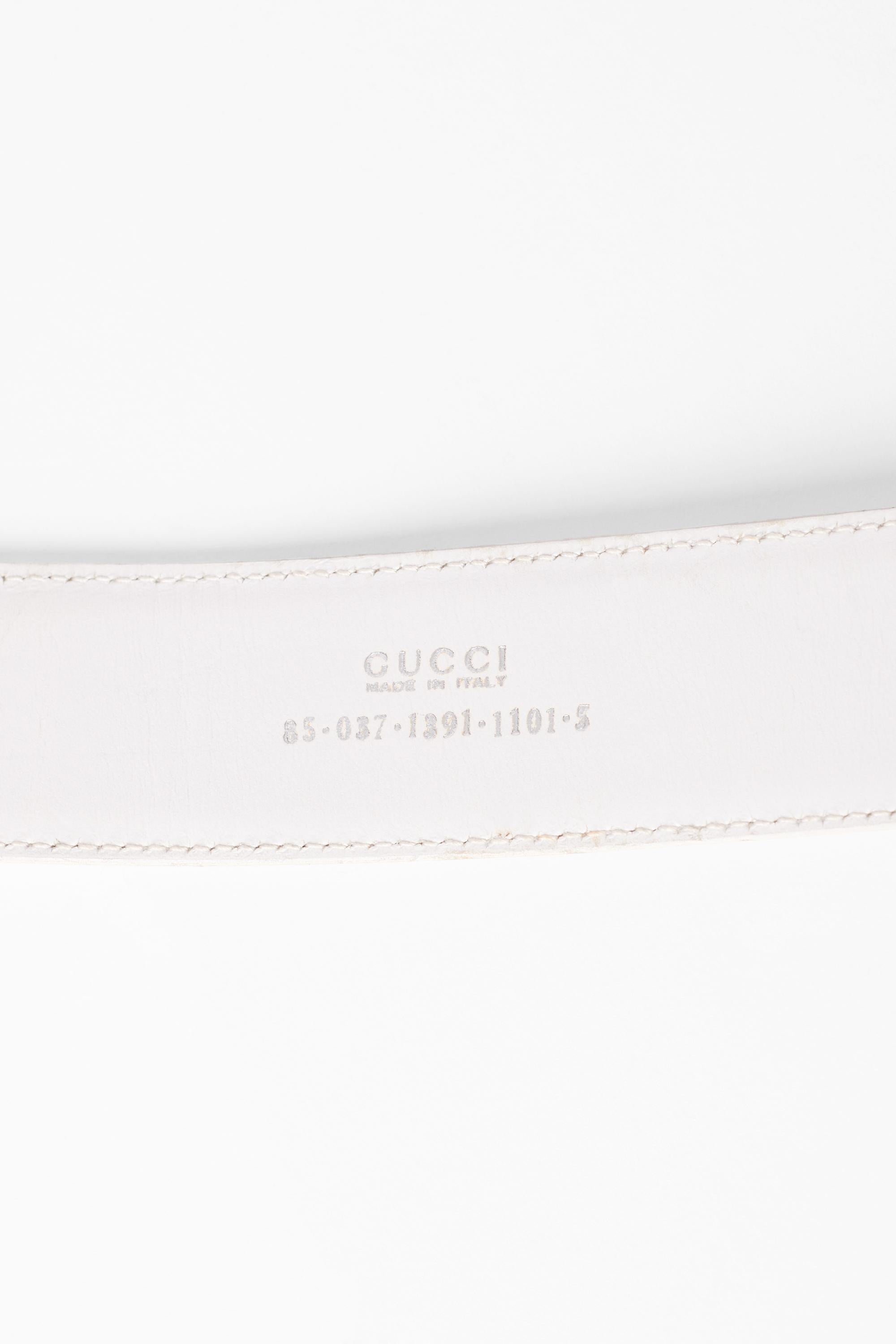 Vintage S/S 1995 White Leather G Logo Ring Belt For Sale 1
