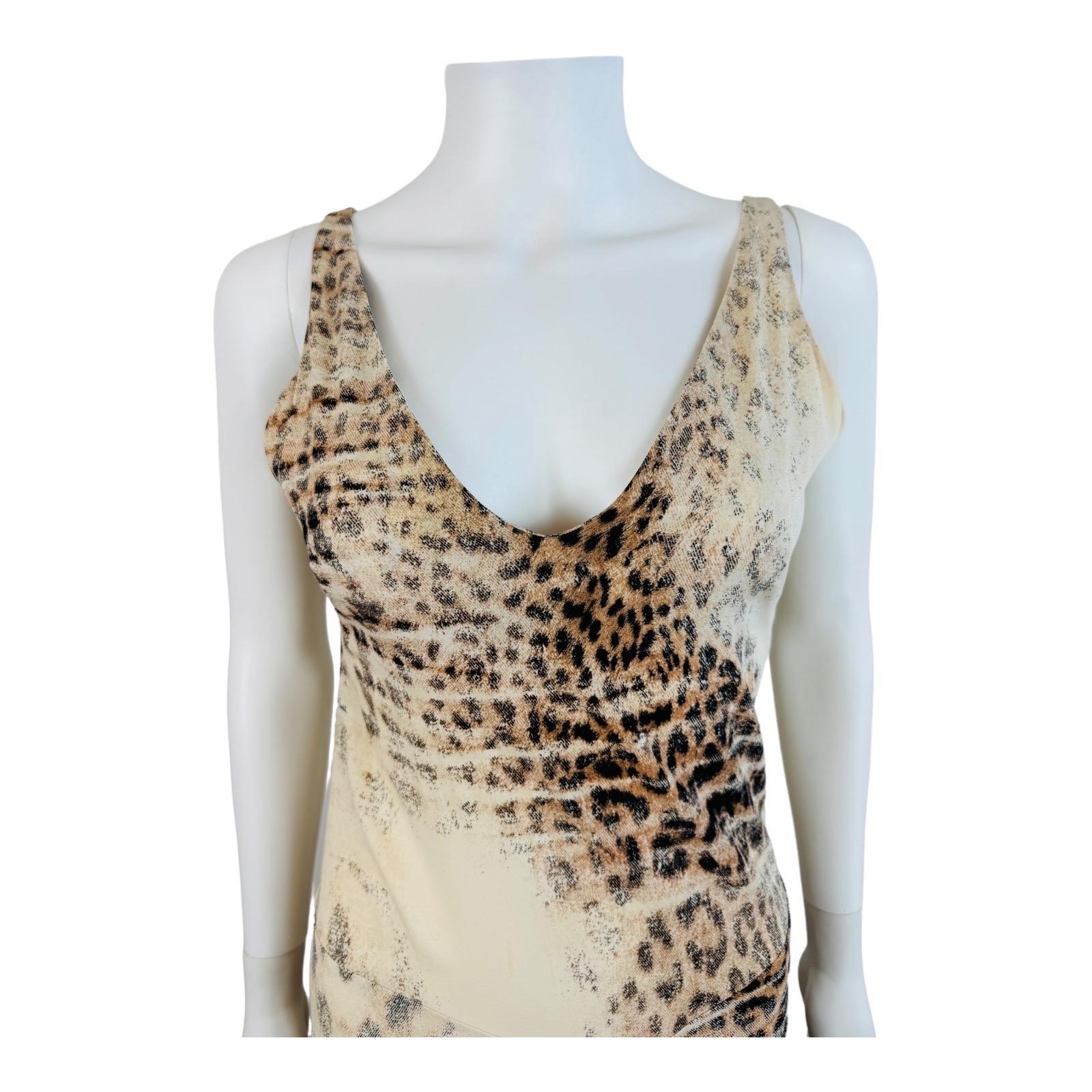 Vintage S/S 2002 Y2K Roberto Cavalli Leopard Animal Print Silk Slip Mini Dress In Excellent Condition For Sale In Denver, CO