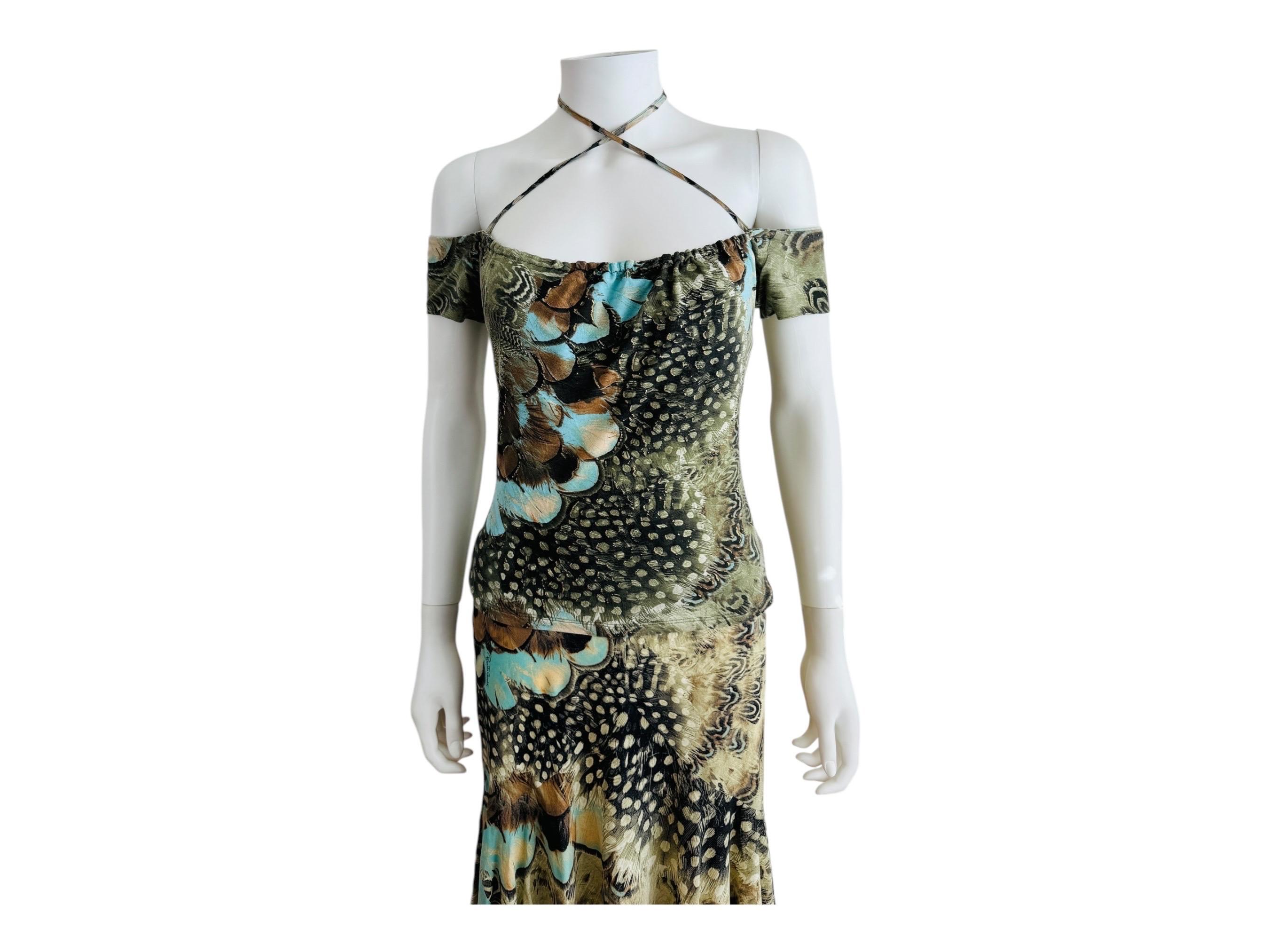 Vintage S/S 2004 Y2K Roberto Cavalli Feather Print Halter Top Skirt Set Dress In Excellent Condition For Sale In Denver, CO