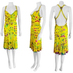 Vintage S/S 2006 Y2K Versace Yellow Floral Medusa Belt Medallion Dress