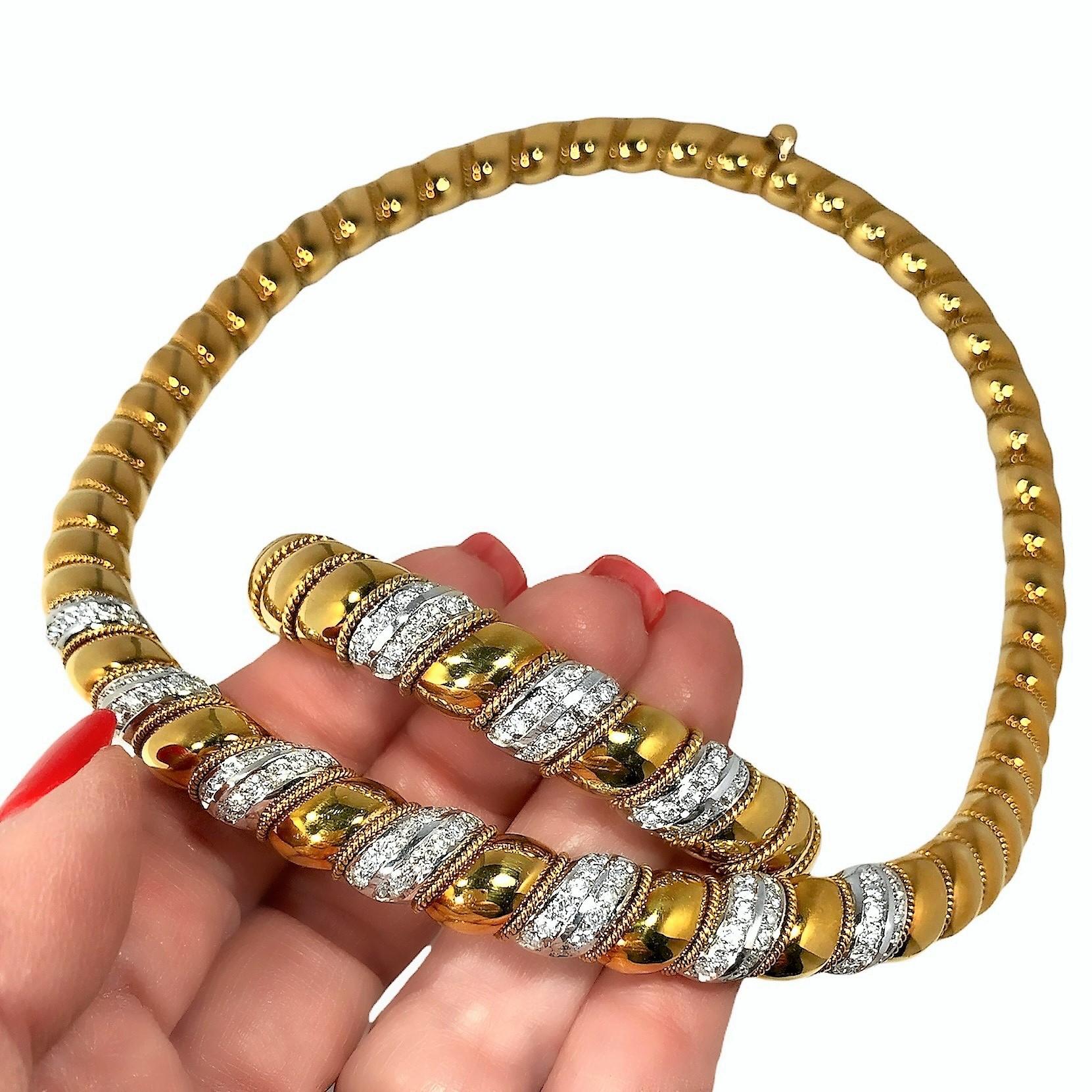 Vintage Sabbadini or jaune et blanc 18k  Bracelet jonc avec diamants en vente 5