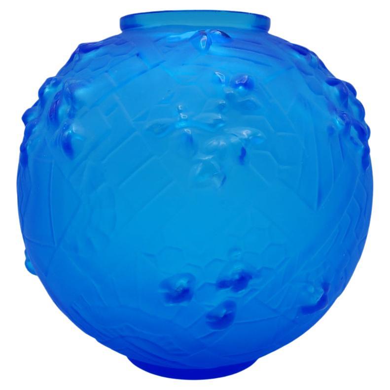 Vintage Sabino Art Deco Blue Art Glass Vase, Les Abeilles 'Bees' France 1933