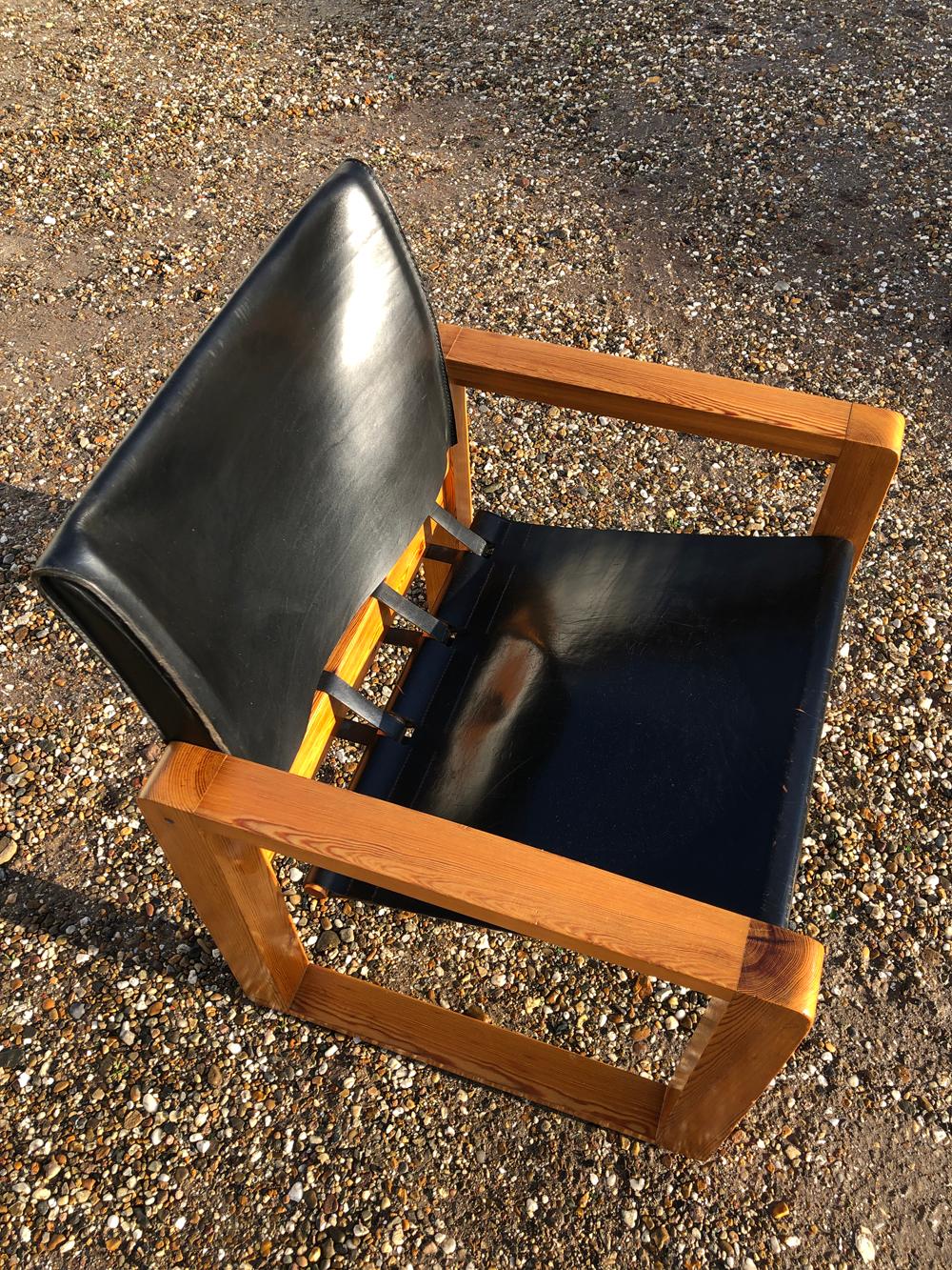 Vintage Safari Lounge Chairs in Saddle Leather, 1970s For Sale 10