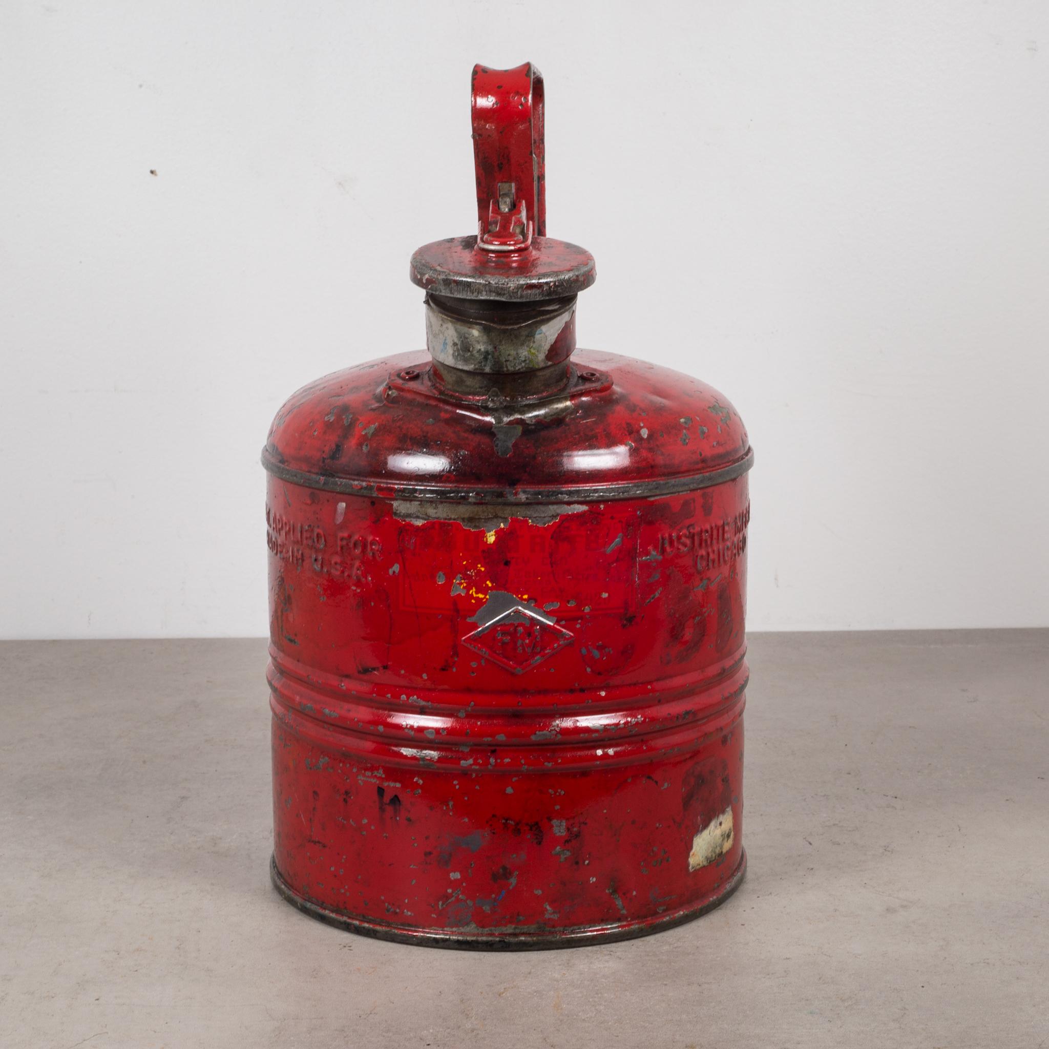 Vintage Safety Gas Can, circa 1940 4