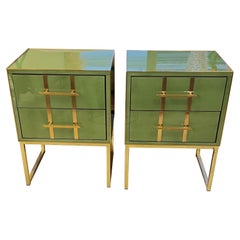 Tables de nuit vintage en verre opalin vert Sage, poignées et incrustations en laiton, 1980