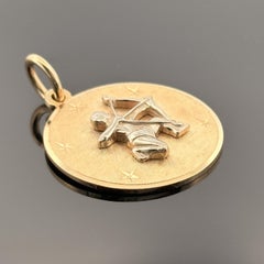 Vintage Sagittarius Zodiac Anhänger 14k Gold - David E Trabich - Hochrelief