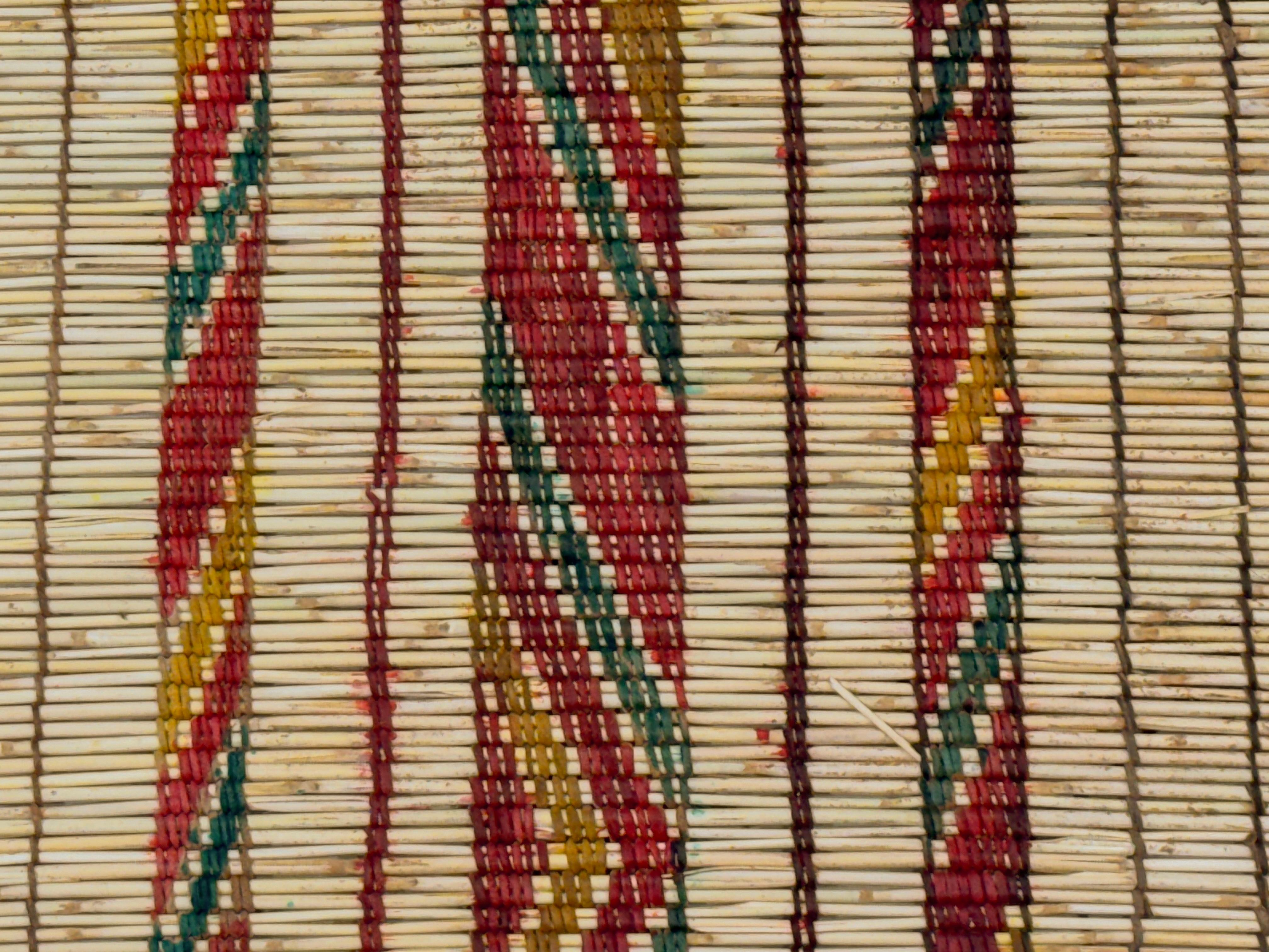 Tapis vintage Saharan Mauritanian African Tuareg en cuir et roseau Excellent état - En vente à Milan, IT