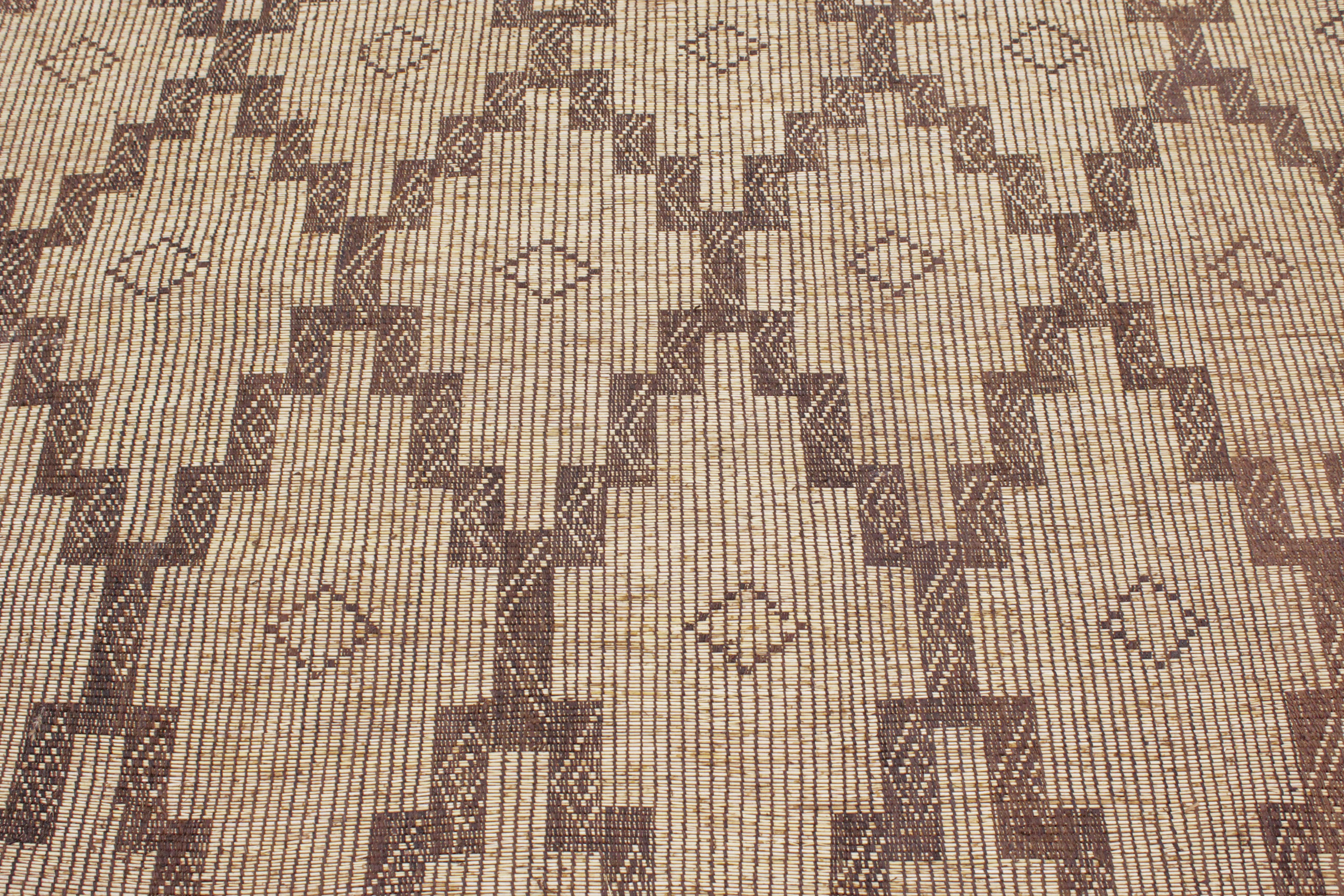 Tribale Tappeto tuareg sahariano d'epoca in pelle e giunco con disegno all-over in vendita