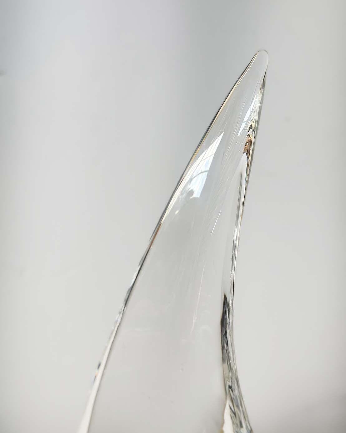 Vintage crystal sculpture of an abstract sailboat by Daum, France c. 1970's. The piece is in great condition with no chips or cracks. Signed 