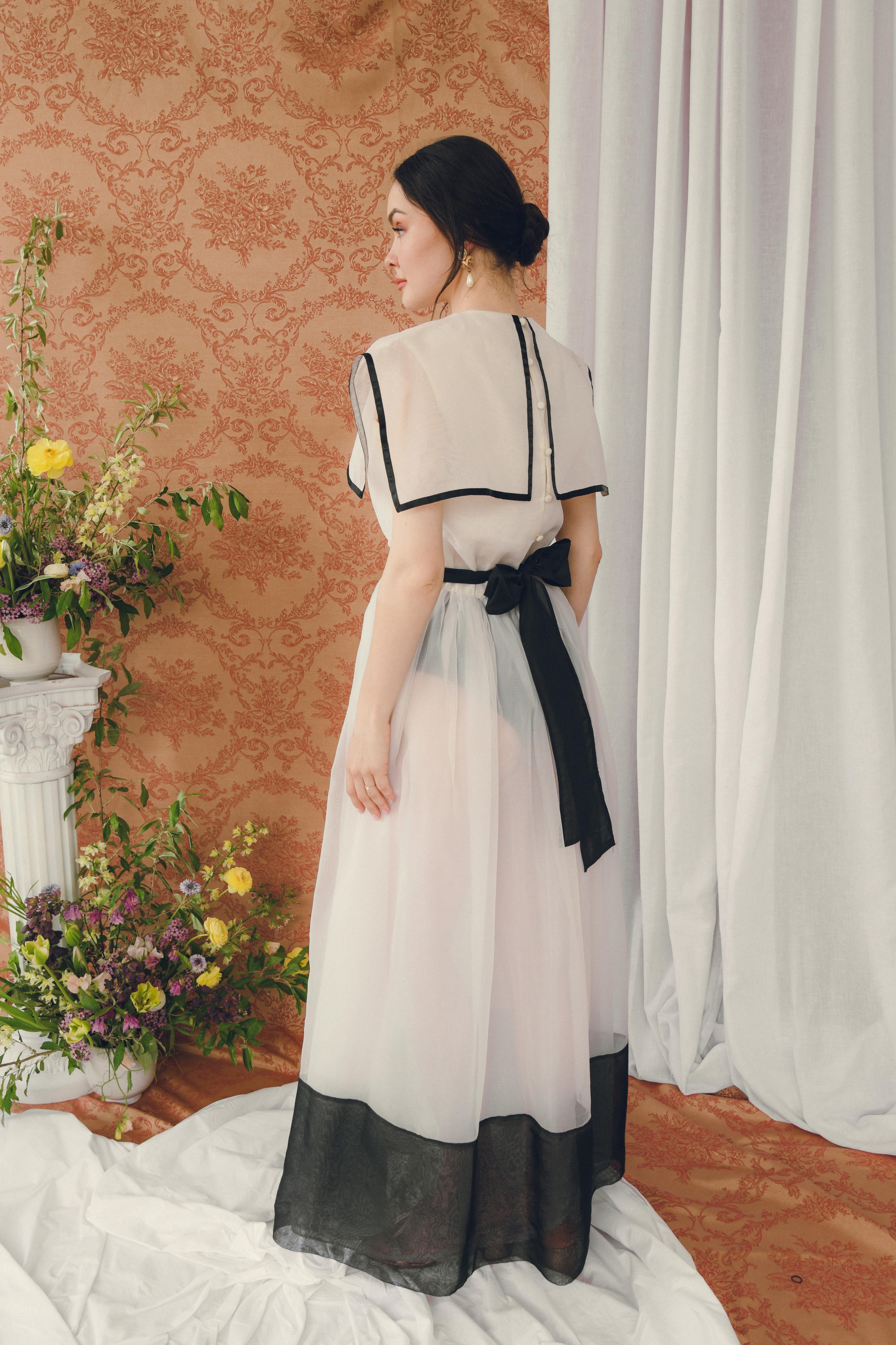 Vintage Sailor Collar Organza Dress With Detachable Lining For Sale 4
