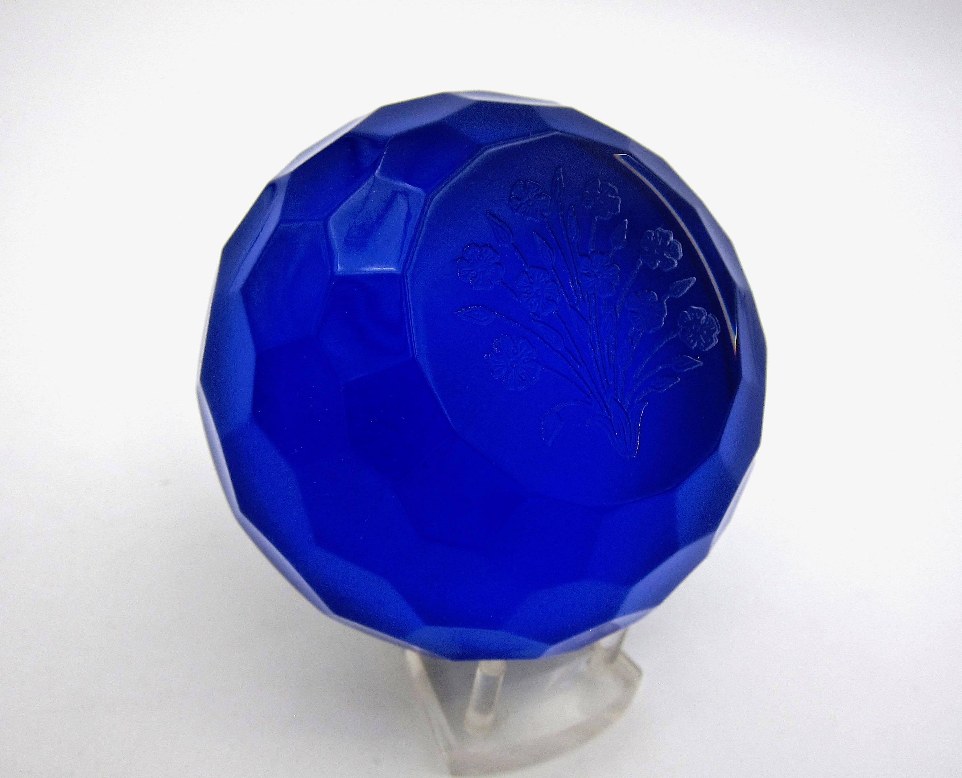 Modern Vintage Saint Louis Etched and Faceted Art Glass Paperweight