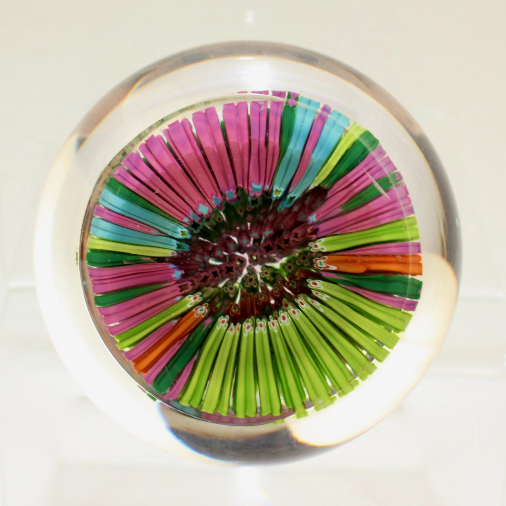 Presse-papiers vintage en verre d'art hawaïen Millefiori de Saint Louis - SL Bon état à Philadelphia, PA