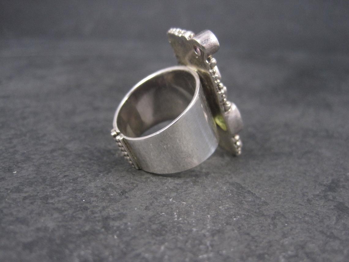 Anillo Vintage Sajen de Abalón de Esterlina Amatista Peridoto Talla 7 Moderno en venta