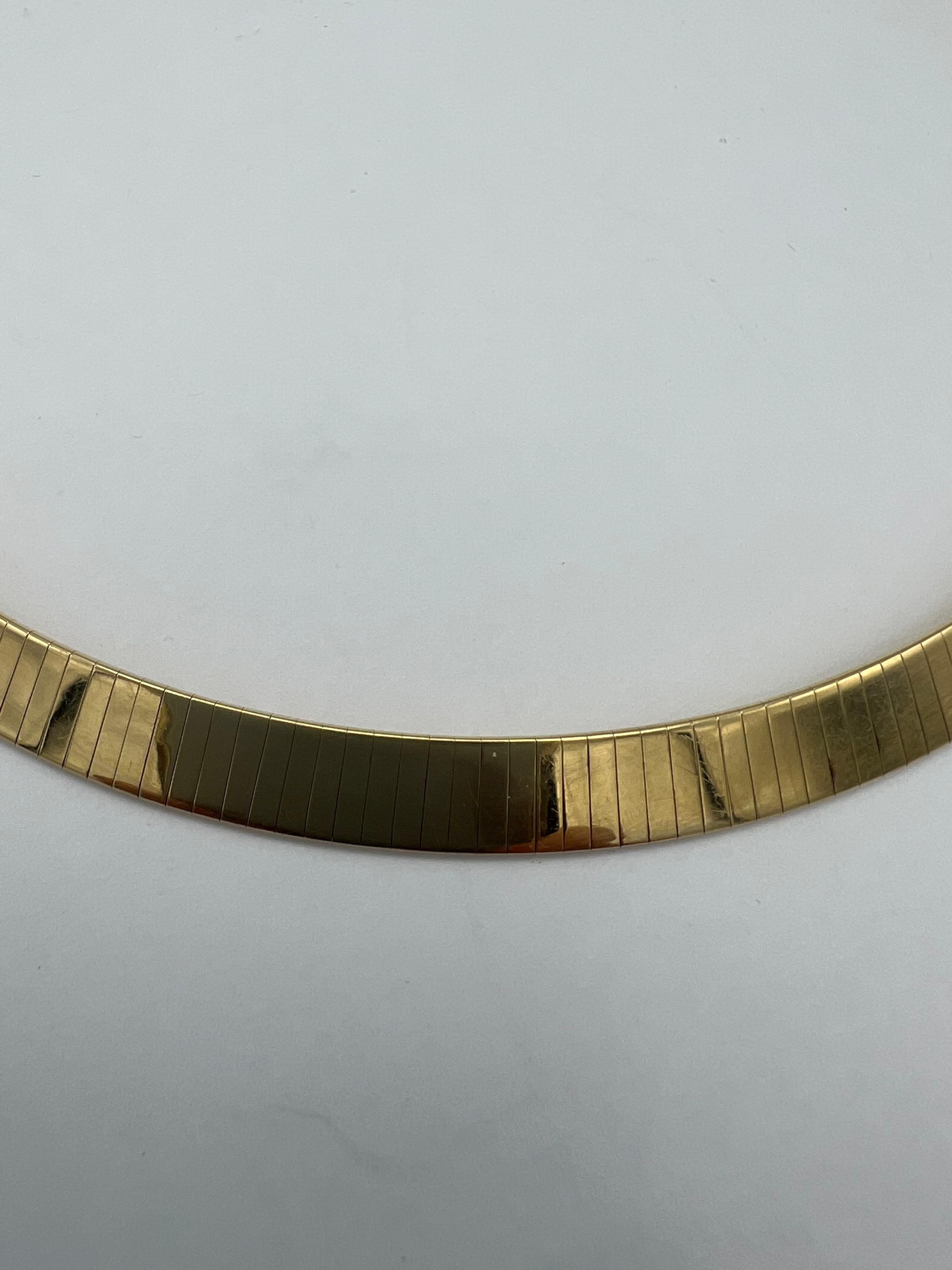 Vintage SAK Yellow Gold and Dimond Coin Collar Necklace style  In Excellent Condition For Sale In Beverly Hills, CA