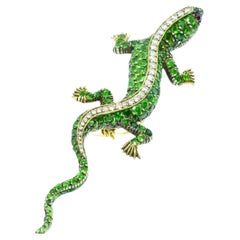 Vintage Salamander long Brooch with fine Bright Tsavorites, Diamonds & Rubies