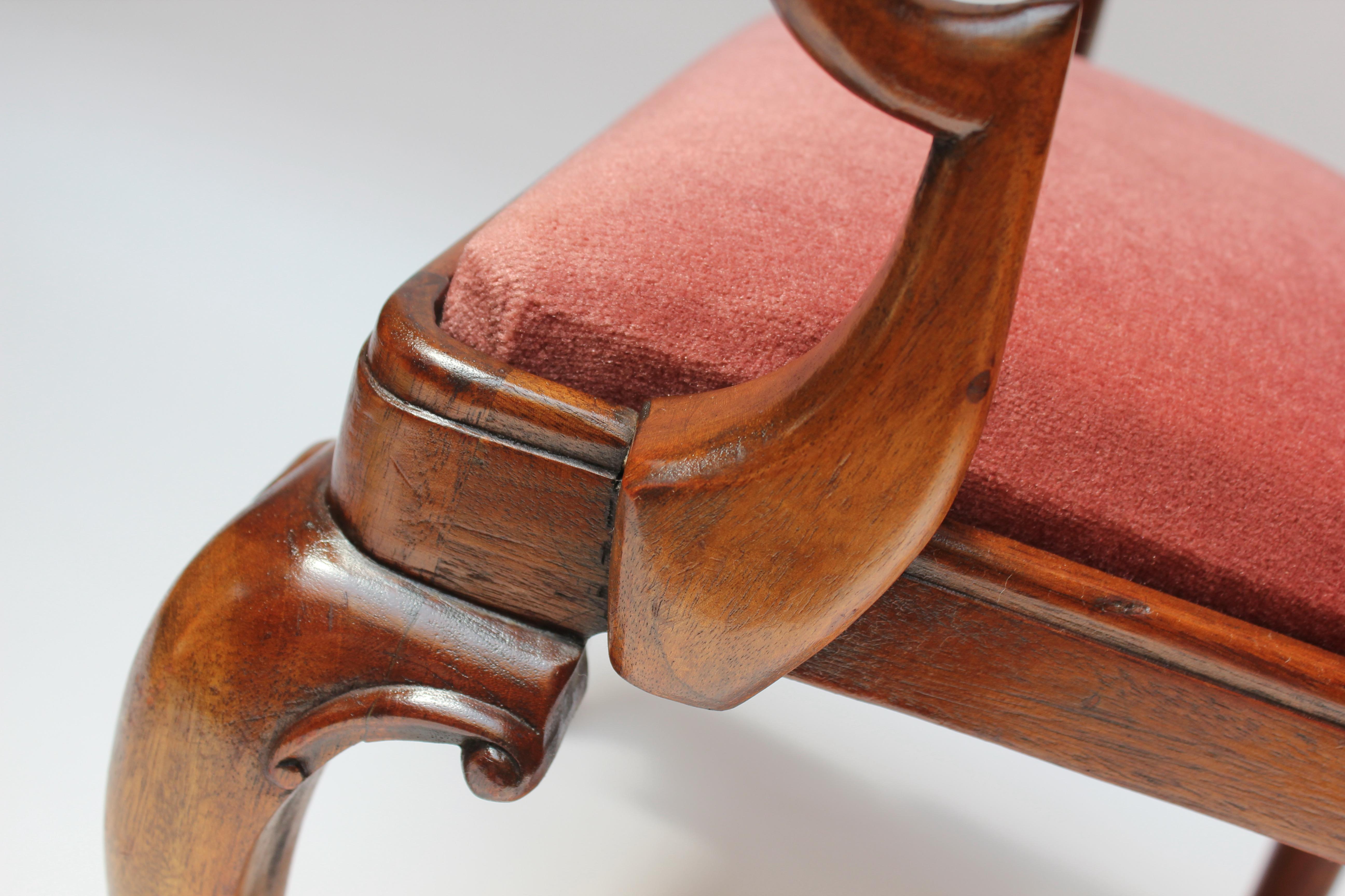 Vintage Salesman Sample / Miniature Queen Anne-Style English Arm Chair 9