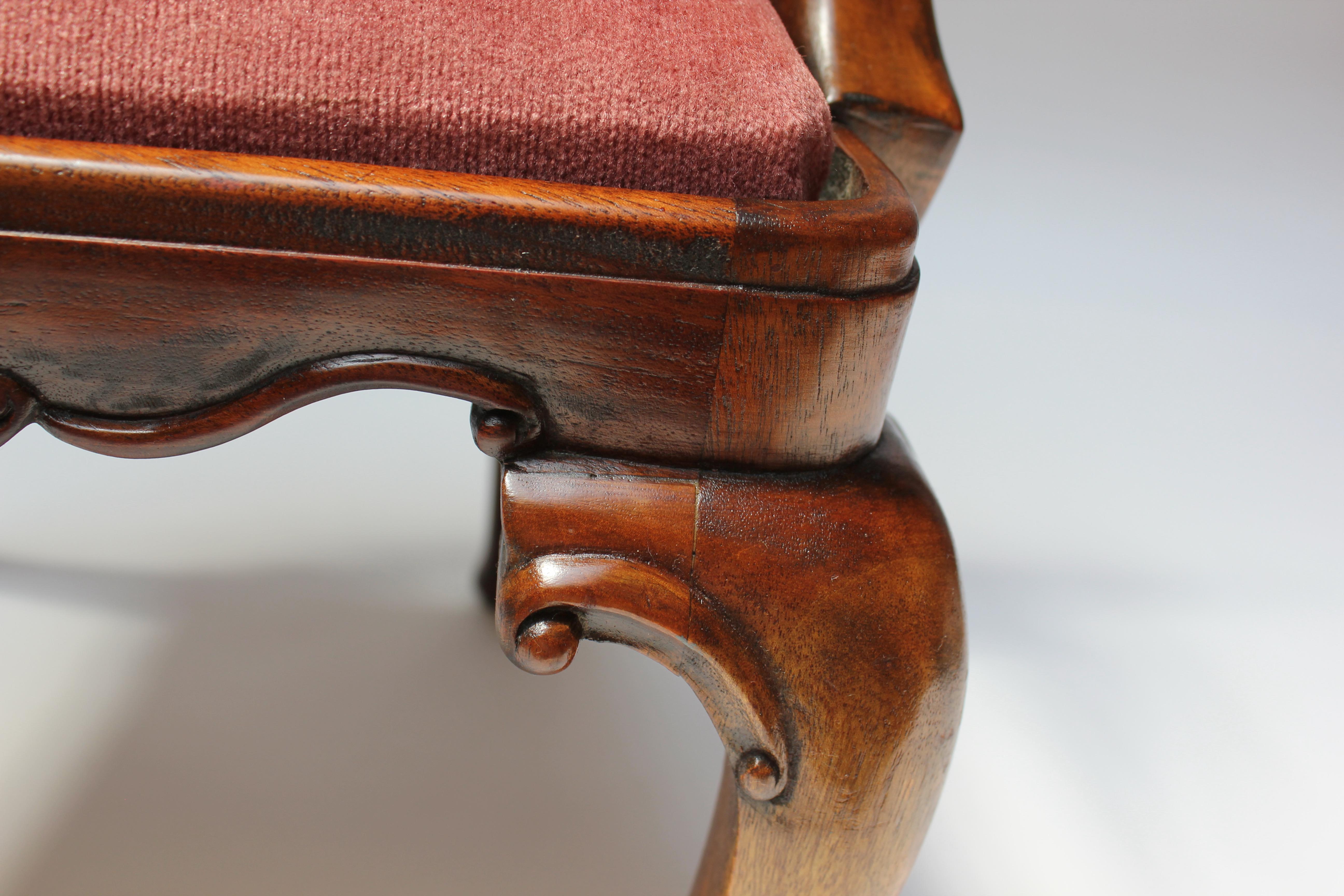 Vintage Salesman Sample / Miniature Queen Anne-Style English Arm Chair 11