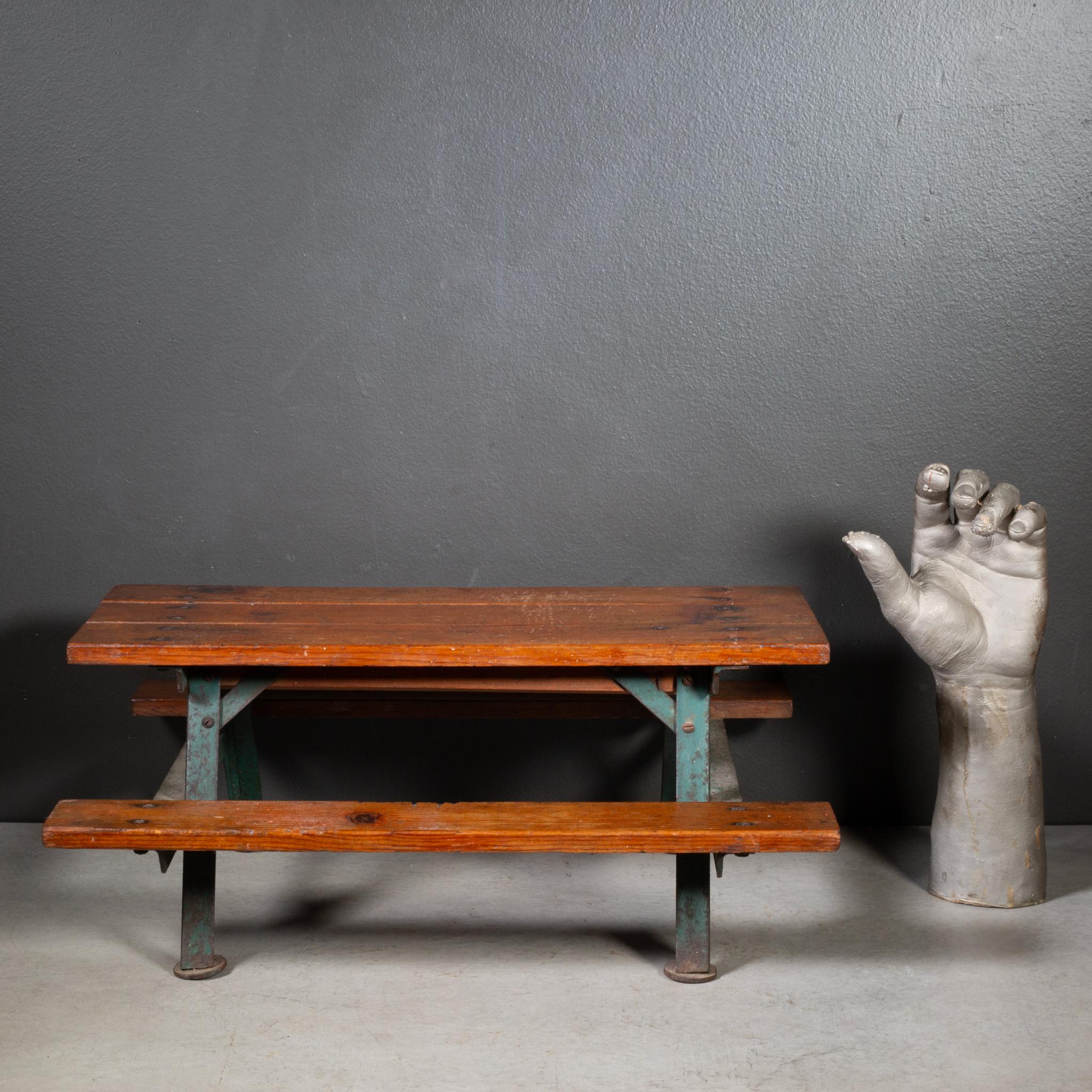 Table de pique-nique vintage d'échantillon de vendeur vers 1940 en vente 2