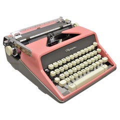 Vintage Salmon Pink Olympia Deluxe SM7 Manual Typewriter West Germany in Case