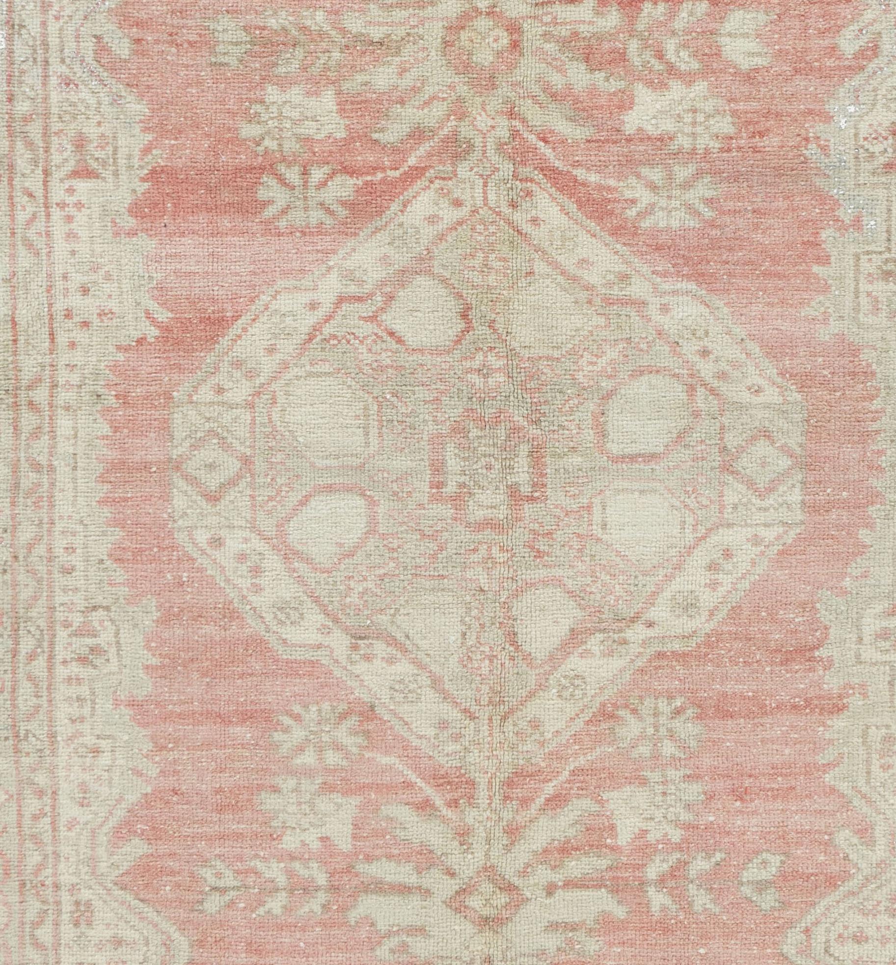 Vintage Salmon Türkisch Oushak Teppich 4'1 X 7'4 im Angebot 2