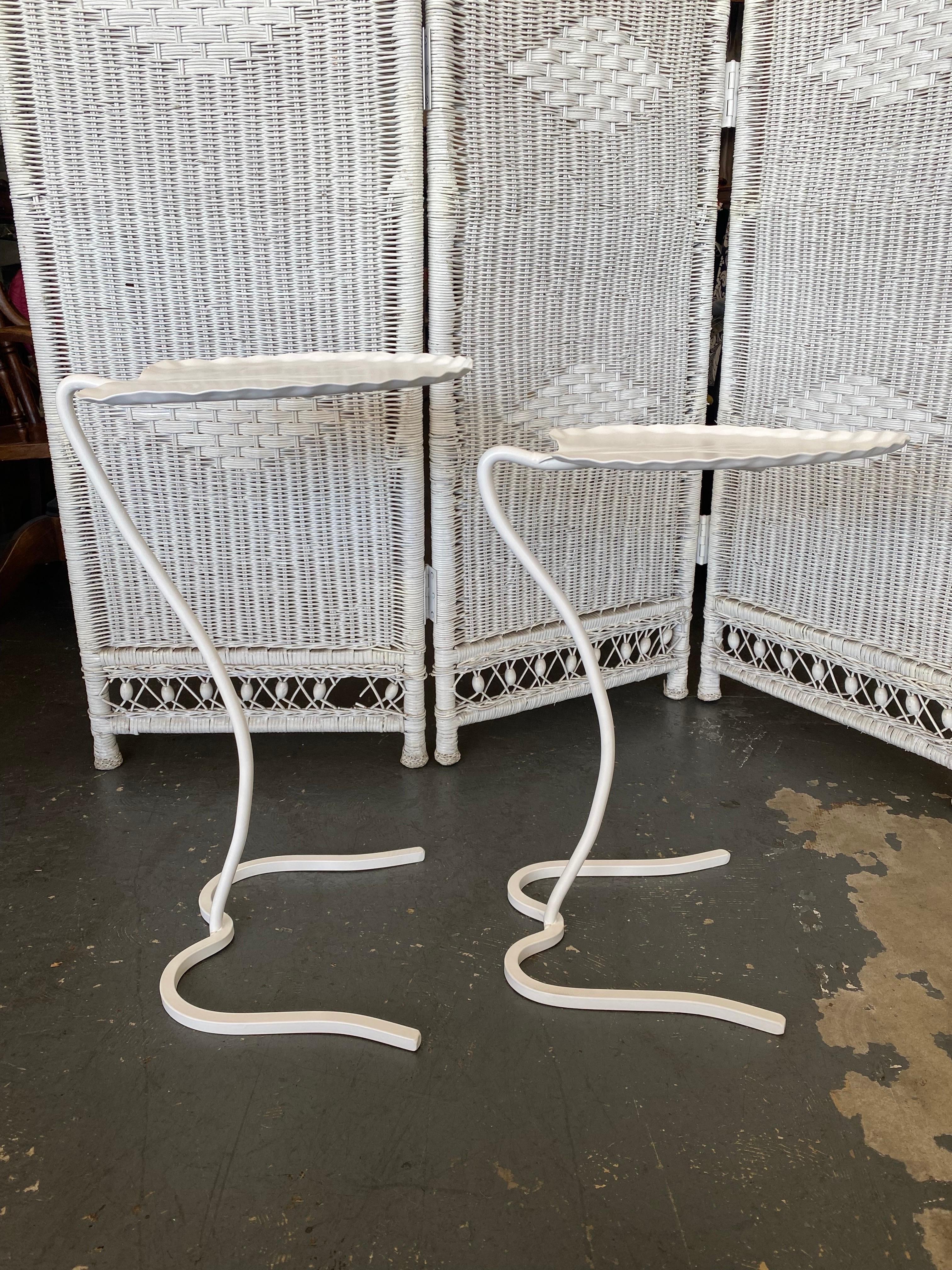 Vintage Salterini Lily Pad Nesting Tables - A Pair  In Good Condition In San Carlos, CA