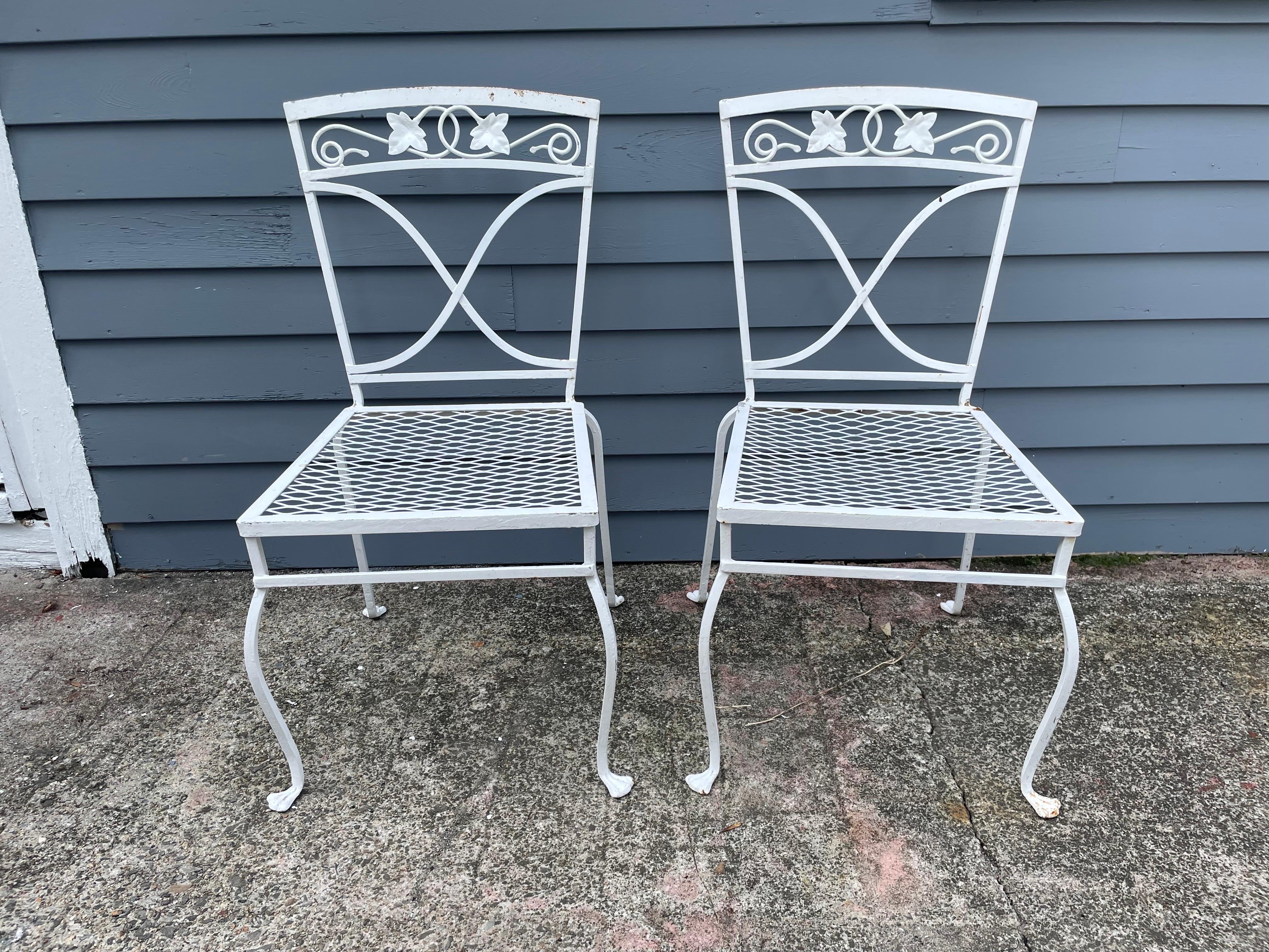 Vintage Salterini Maple Leaf Mount Vernon Dining Chaire A Pair For Sale 4