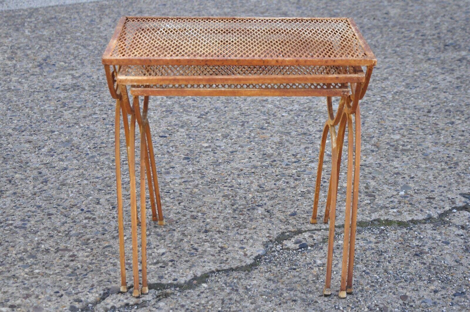 Vintage Salterini Mid Century Wrought Iron Nesting Side Tables, Set of 3 For Sale 2