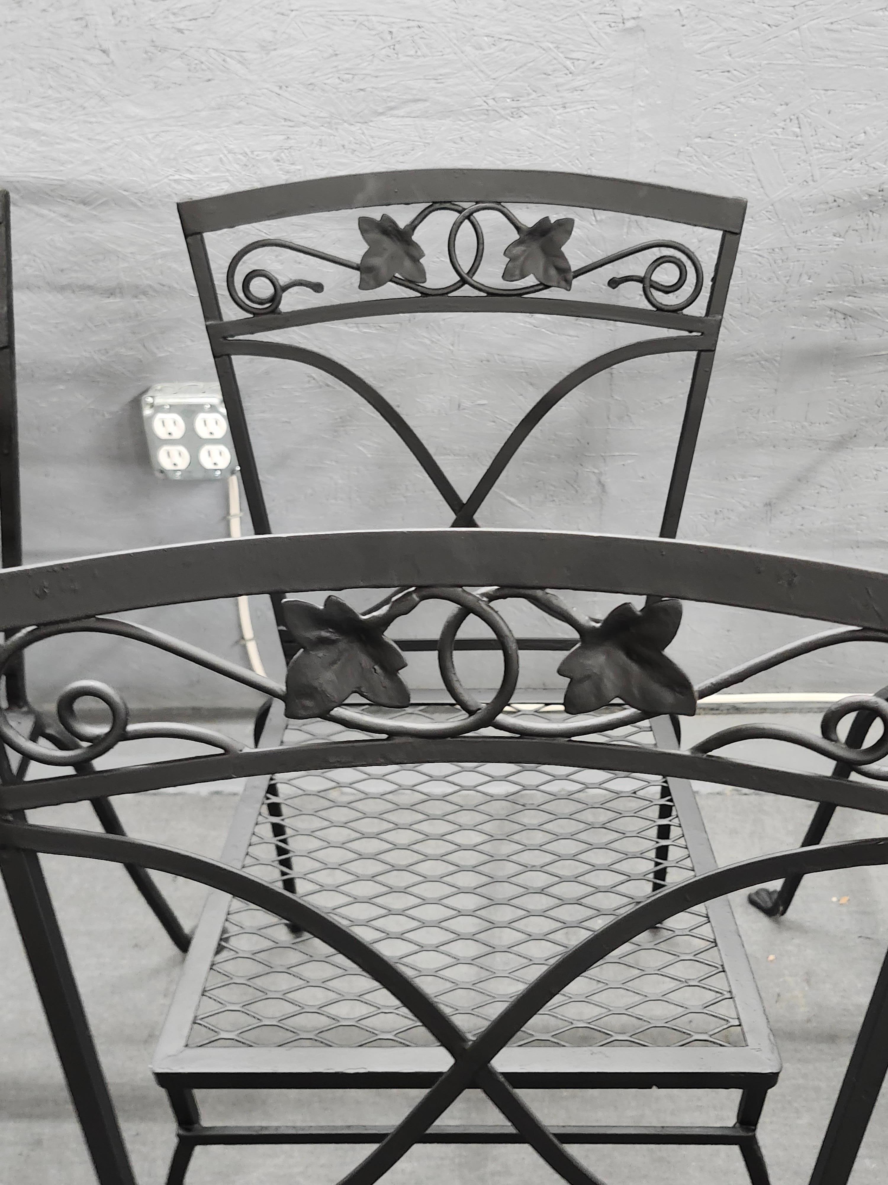 Vintage Salterini Wrought Iron Chairs Set of 8  In Good Condition For Sale In Cumberland, RI
