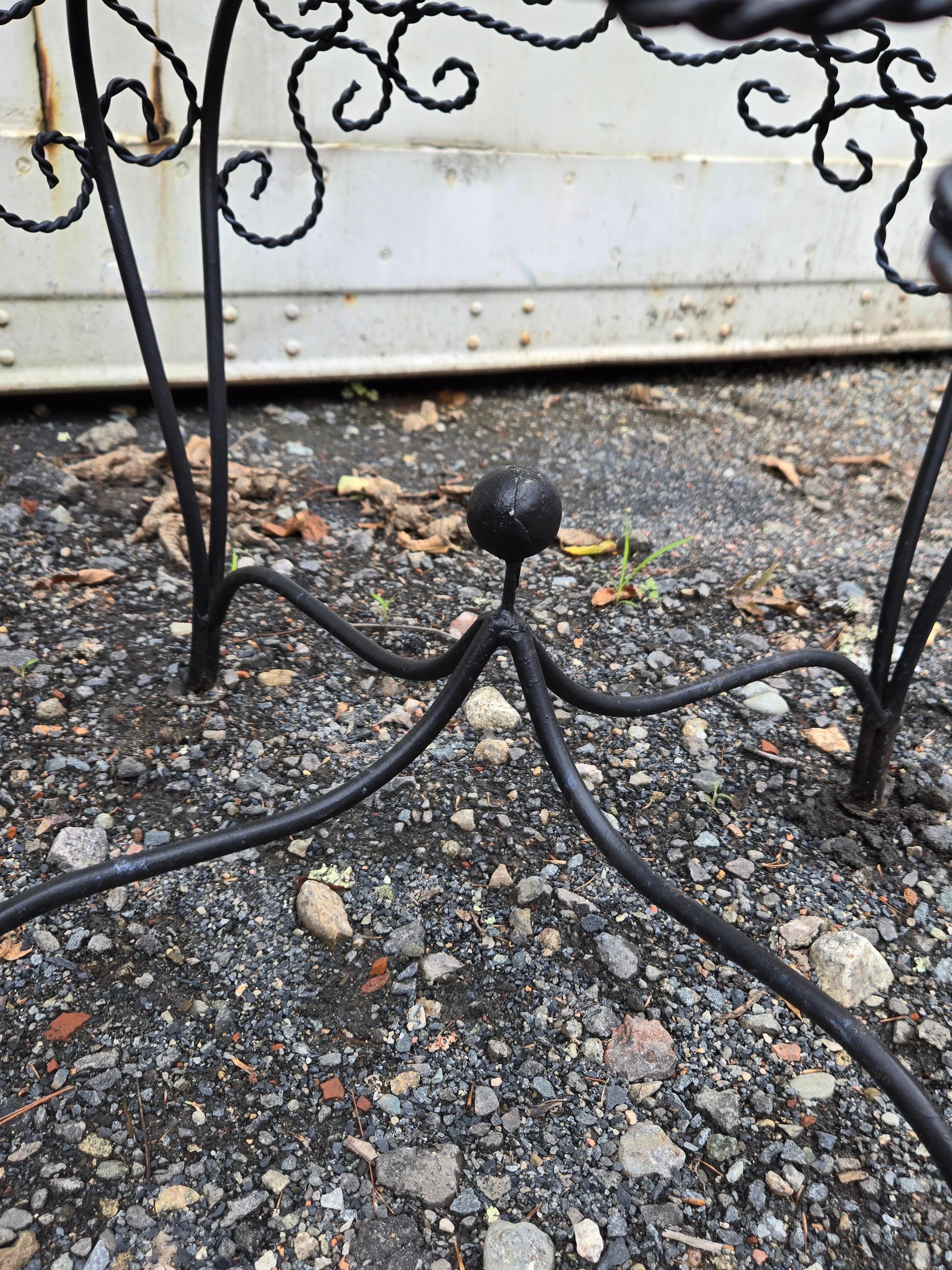 Vintage Salterini Wrought Iron Outdoor Patio Furniture In Good Condition For Sale In Cumberland, RI
