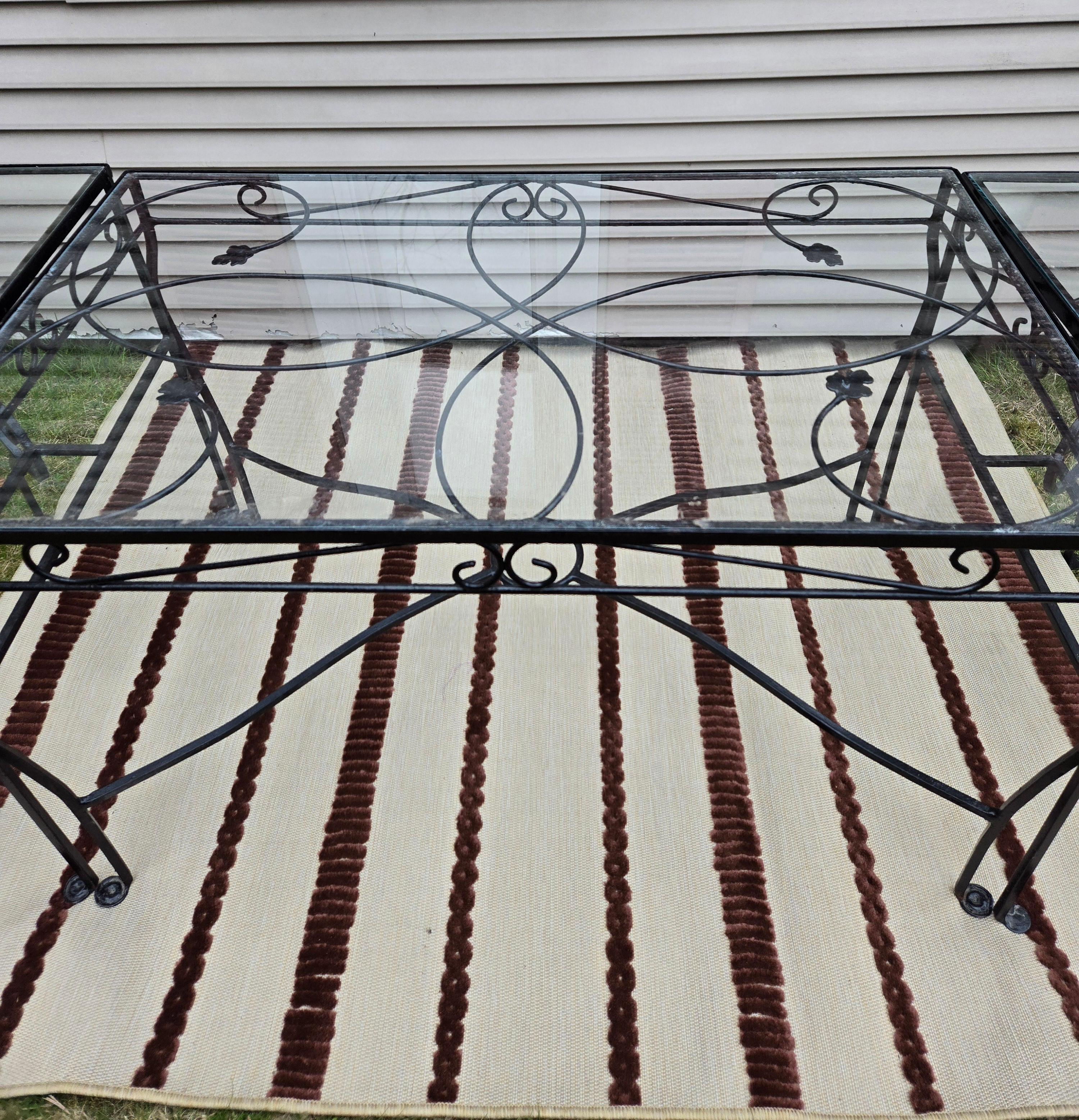 Vintage Salterini Wrought Iron Outdoor Patio Seating  For Sale 3