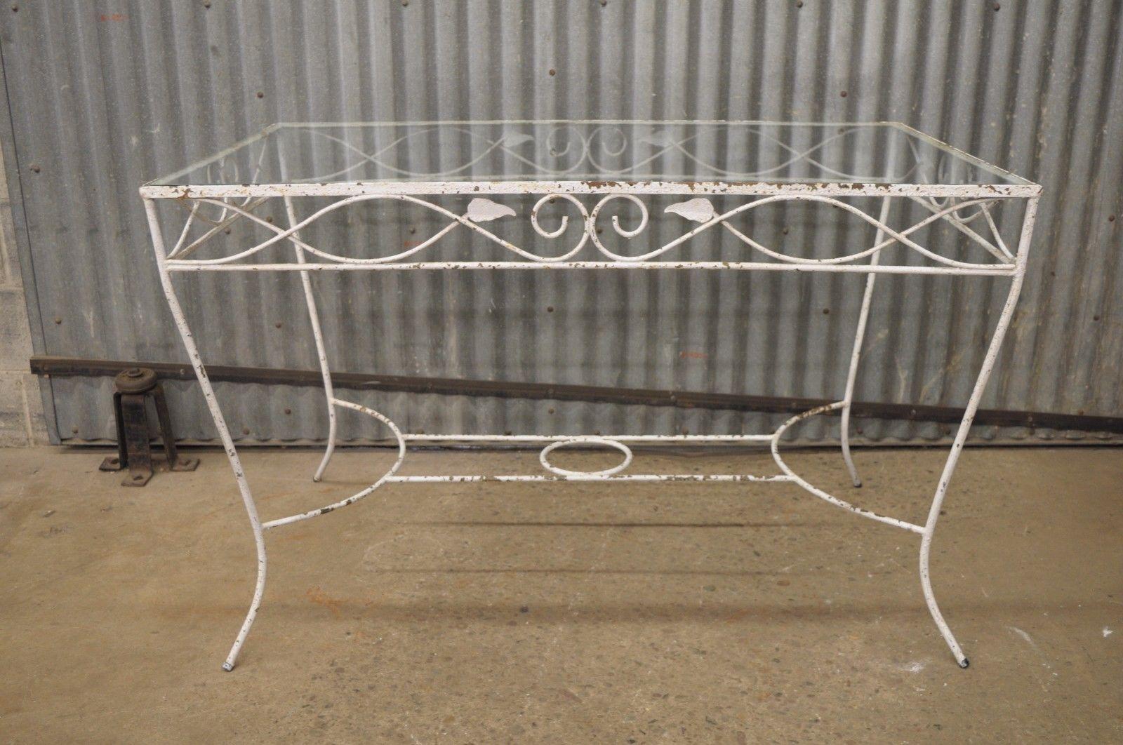 Vintage Salterini Wrought Iron Patio Dining Set Table 4 Chairs Art Nouveau White In Good Condition In Philadelphia, PA