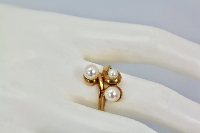 Vintage Saltwater Pearl Ring and Earring Suite 14 Karat For Sale at