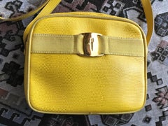 Vintage Salvatore Ferragamo lizard embossed yellow leather shoulder bag. Vara