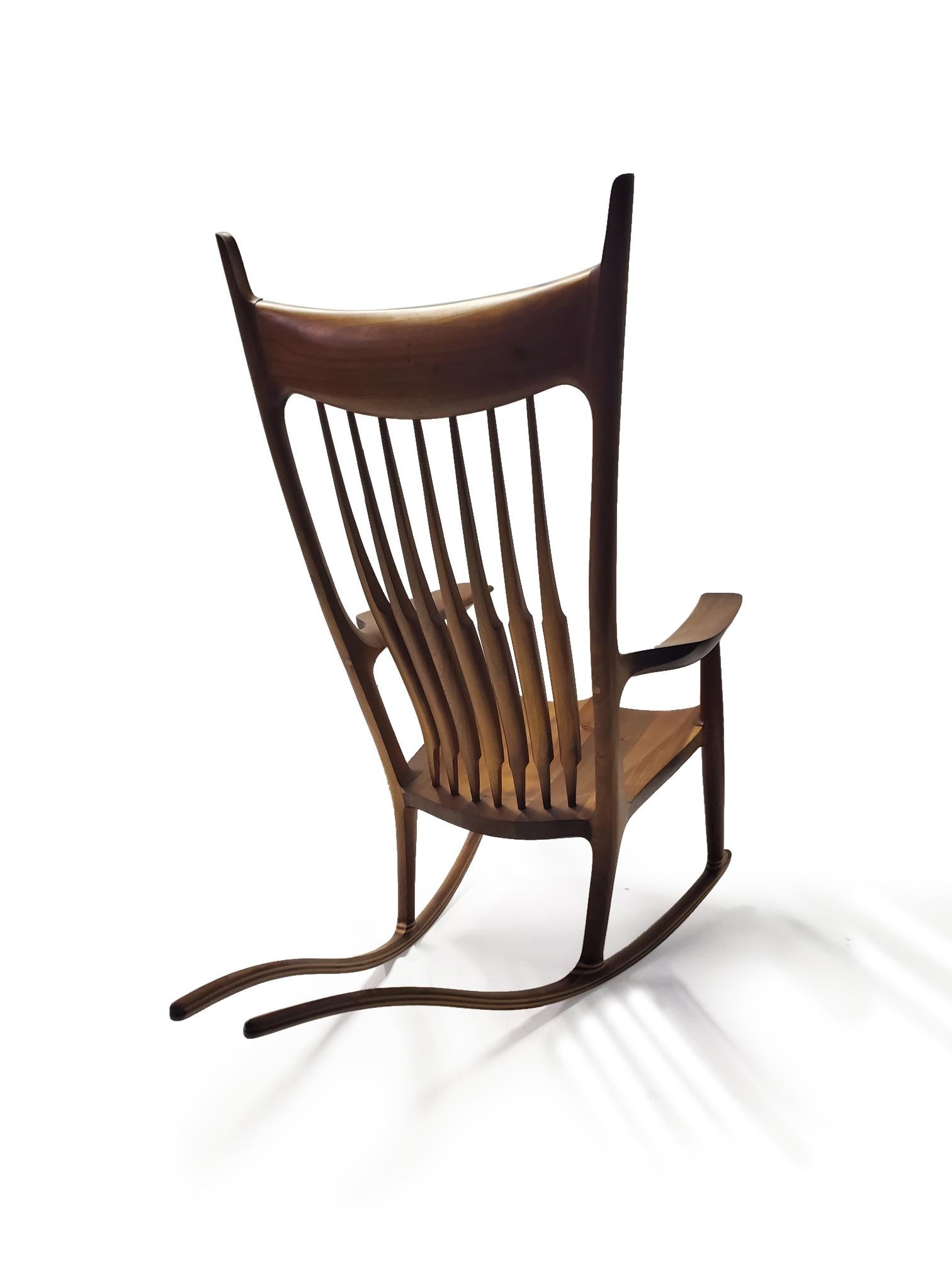 Américain Chaise à bascule vintage de style Sam Maloof  en vente