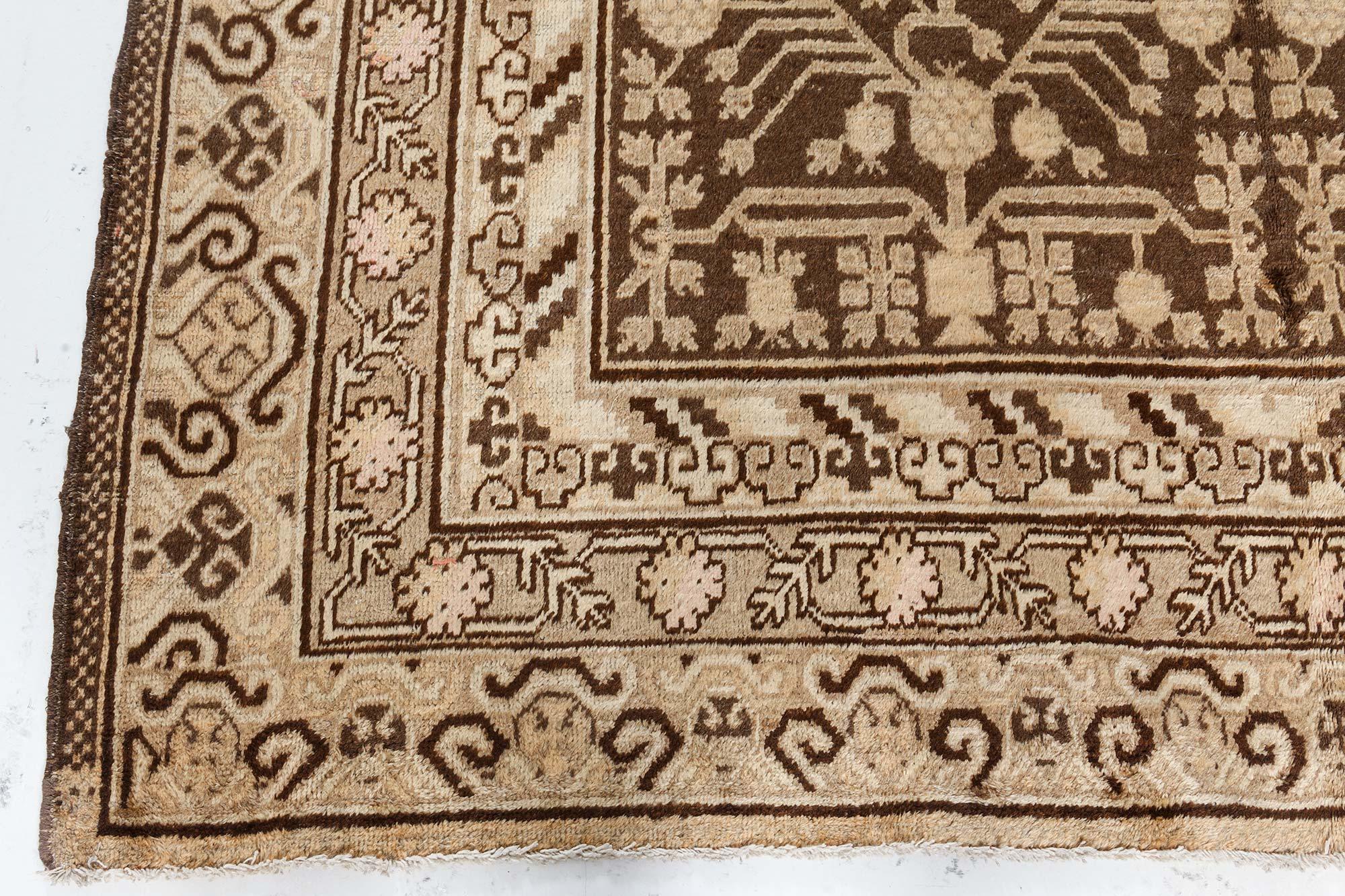 Vintage Samarkand Khotan Botanic Handmade Wool Rug In Good Condition For Sale In New York, NY