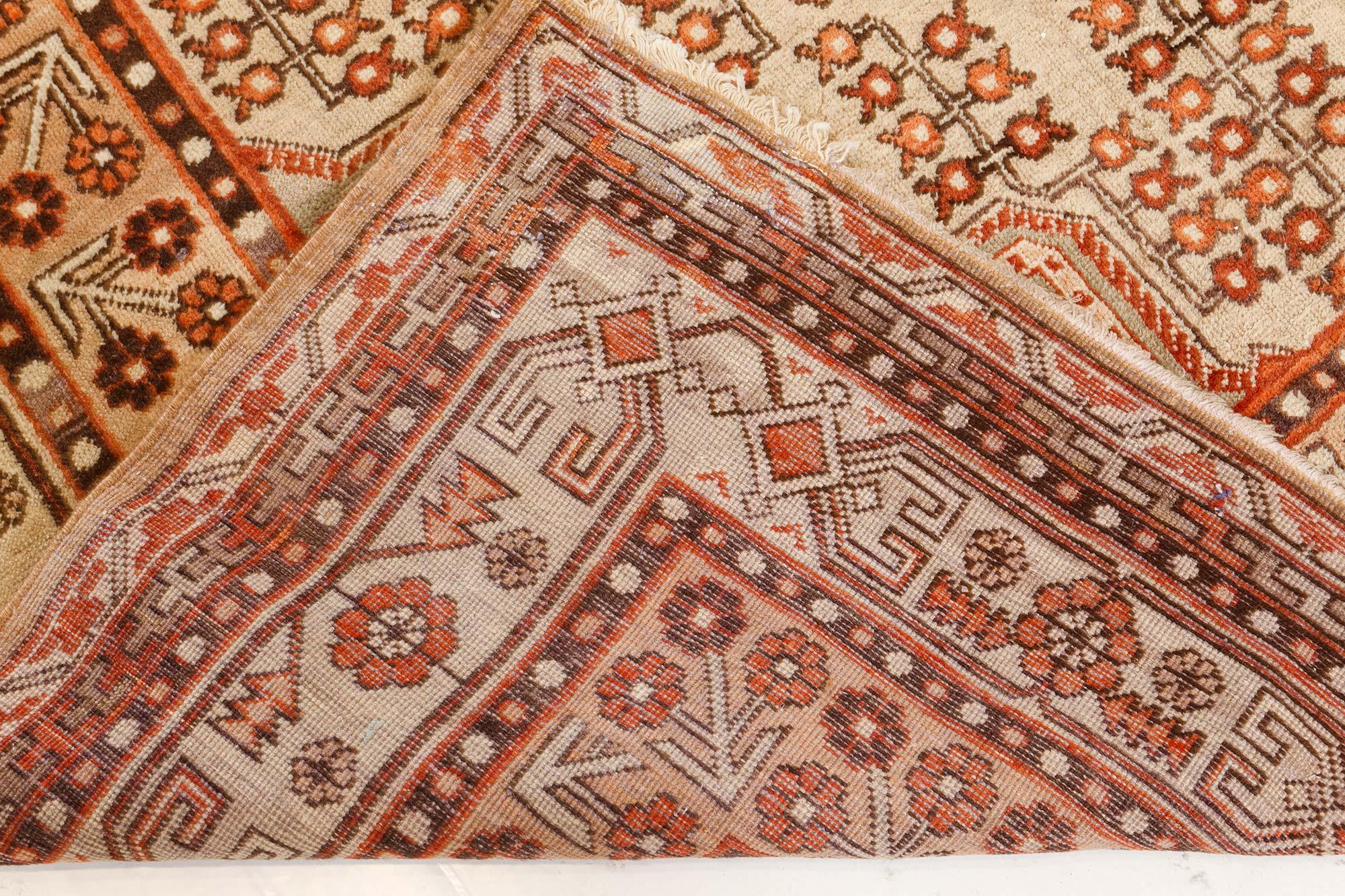 Samarkand 'Khotan' Vintage-Teppich im Angebot 1