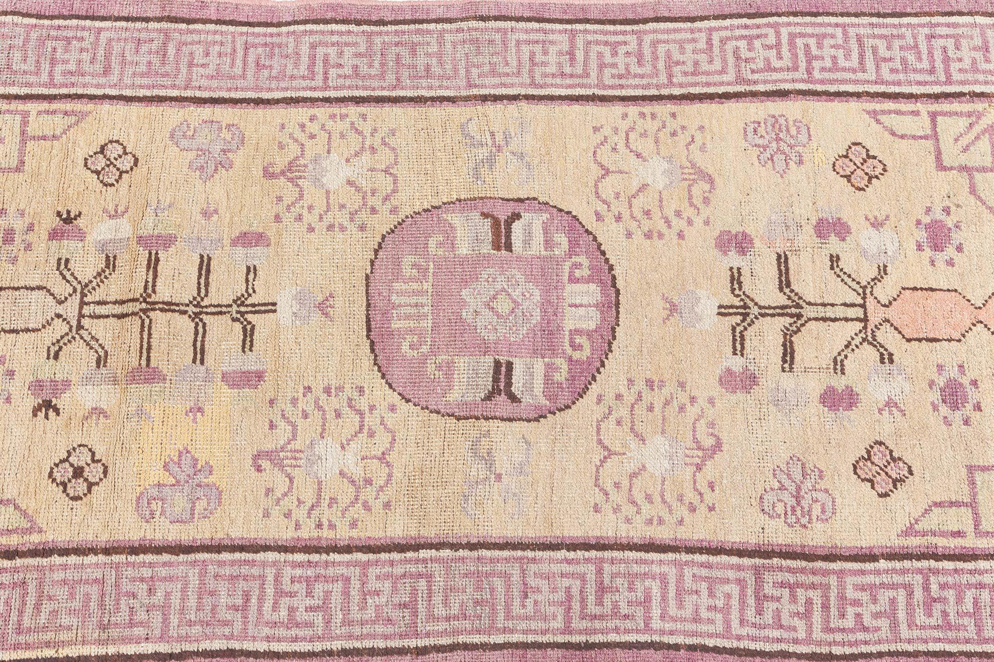 Samarkand (Khotan) Handgefertigter Vintage-Wollteppich
Größe: 2'7