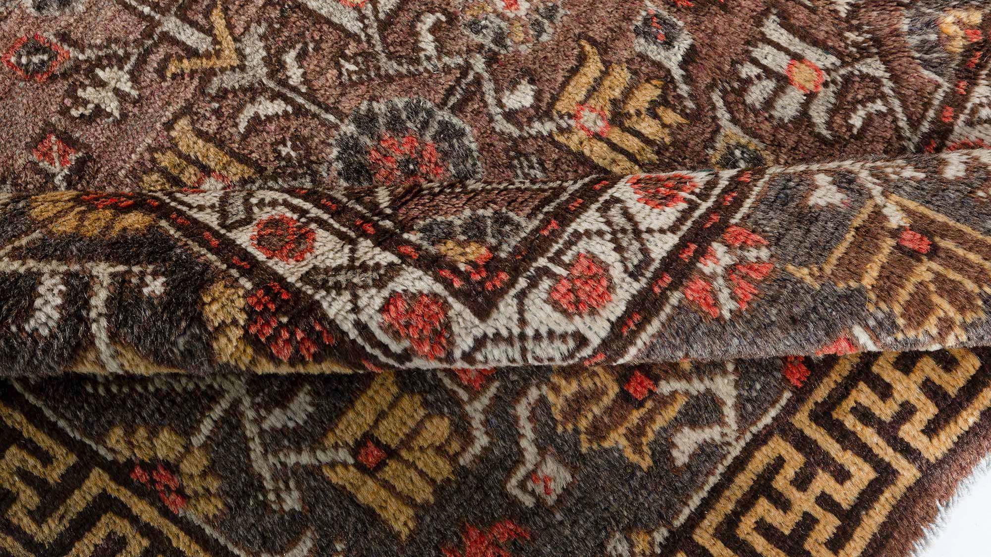 Doris Leslie Blauer Vintage Samarkand 'Khotan' handgefertigter Wollteppich (20. Jahrhundert) im Angebot