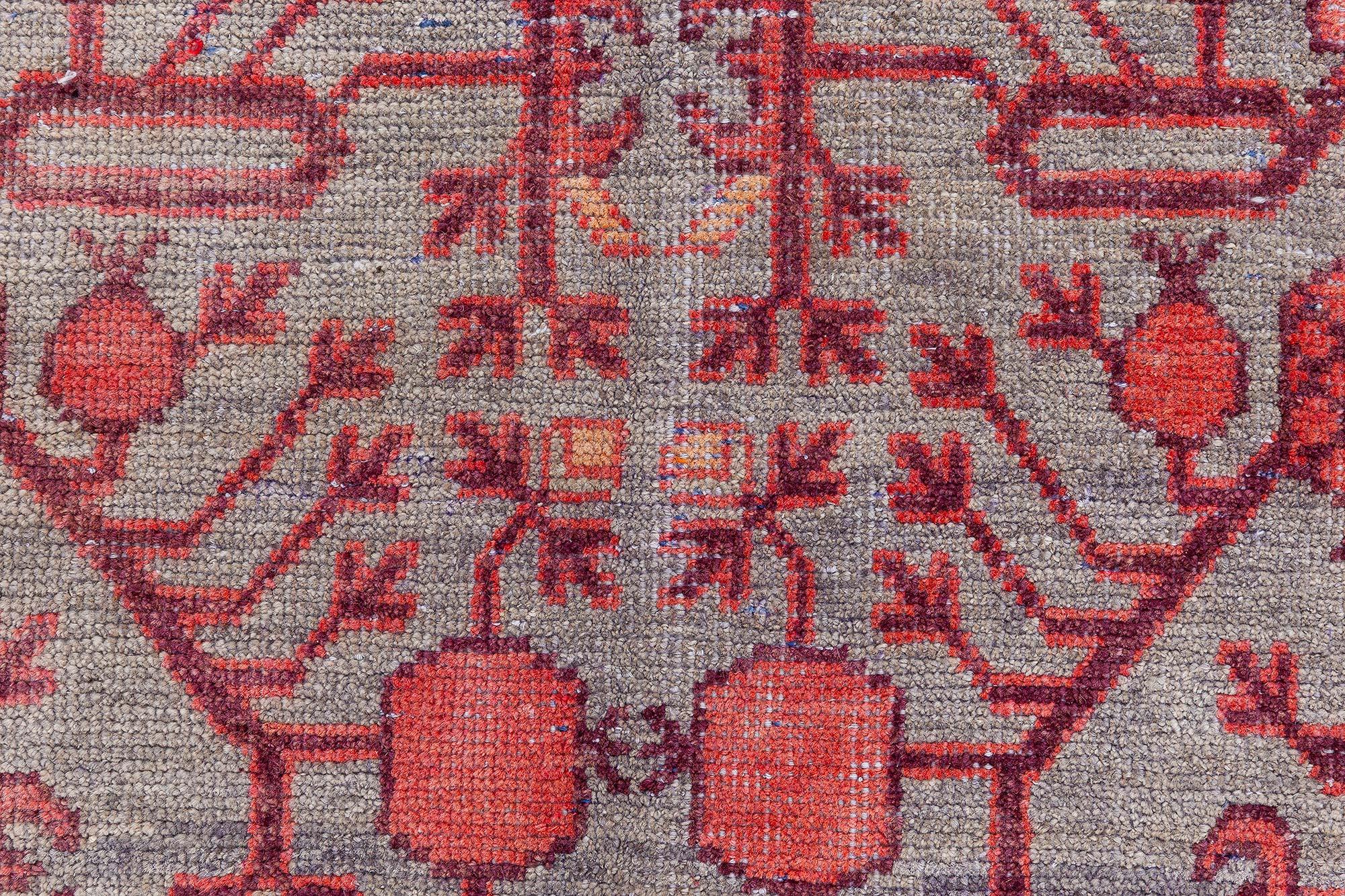 Vintage Samarkand Rug Doris Leslie Blau
Size: 5'8