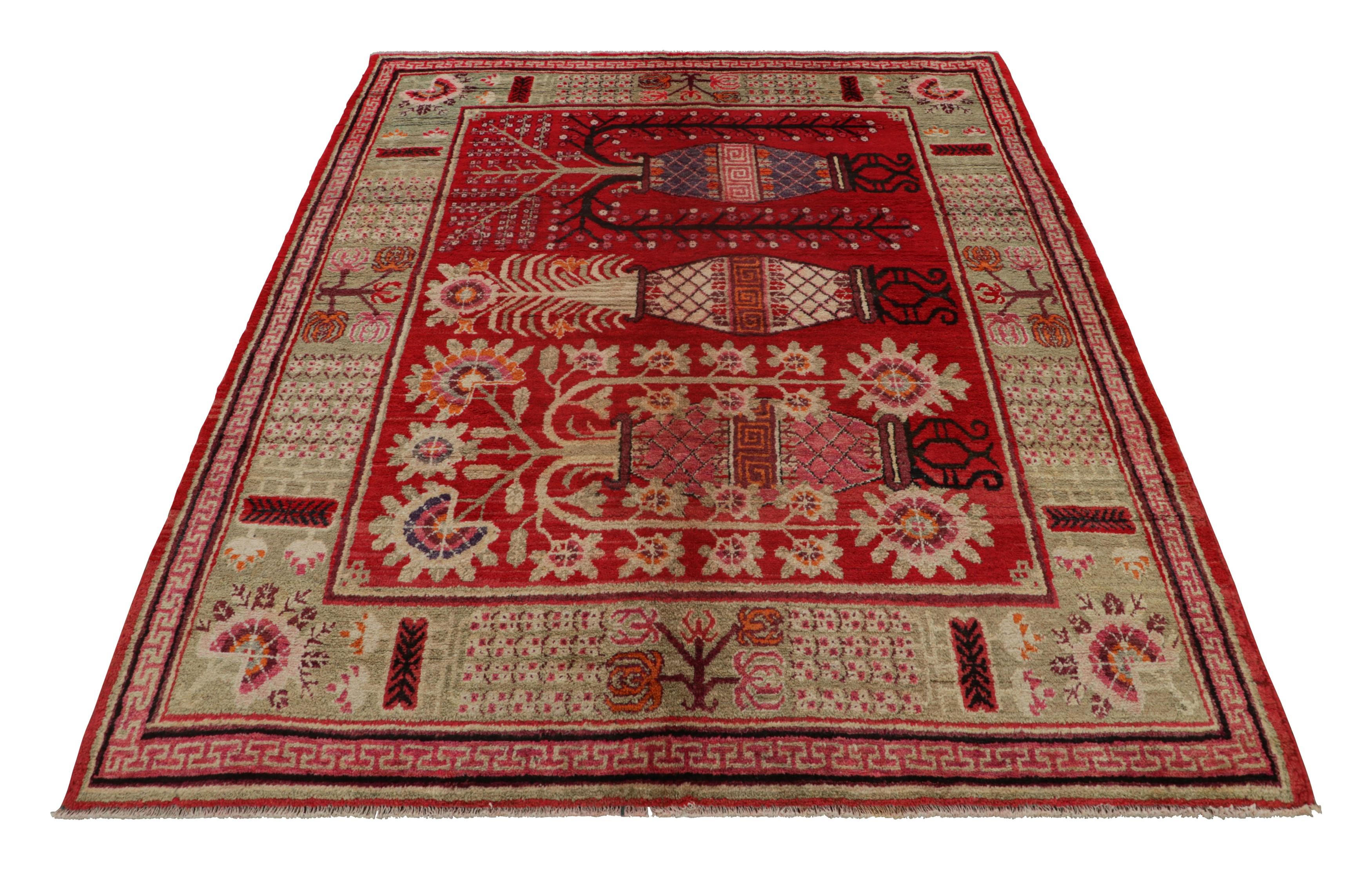 Samarkand-Teppich in Rot mit seltenem malerischem Design - Rug & Kilim im Zustand „Gut“ im Angebot in Long Island City, NY